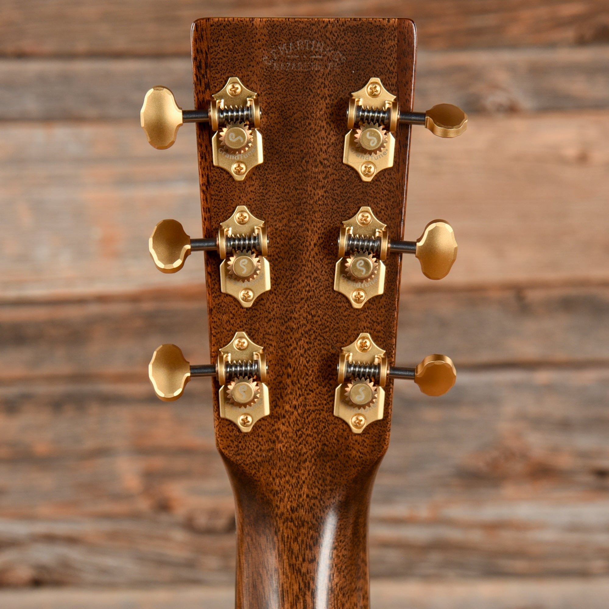 Martin 00L Fly Fishing Sunburst 2019 Acoustic Guitars / Concert