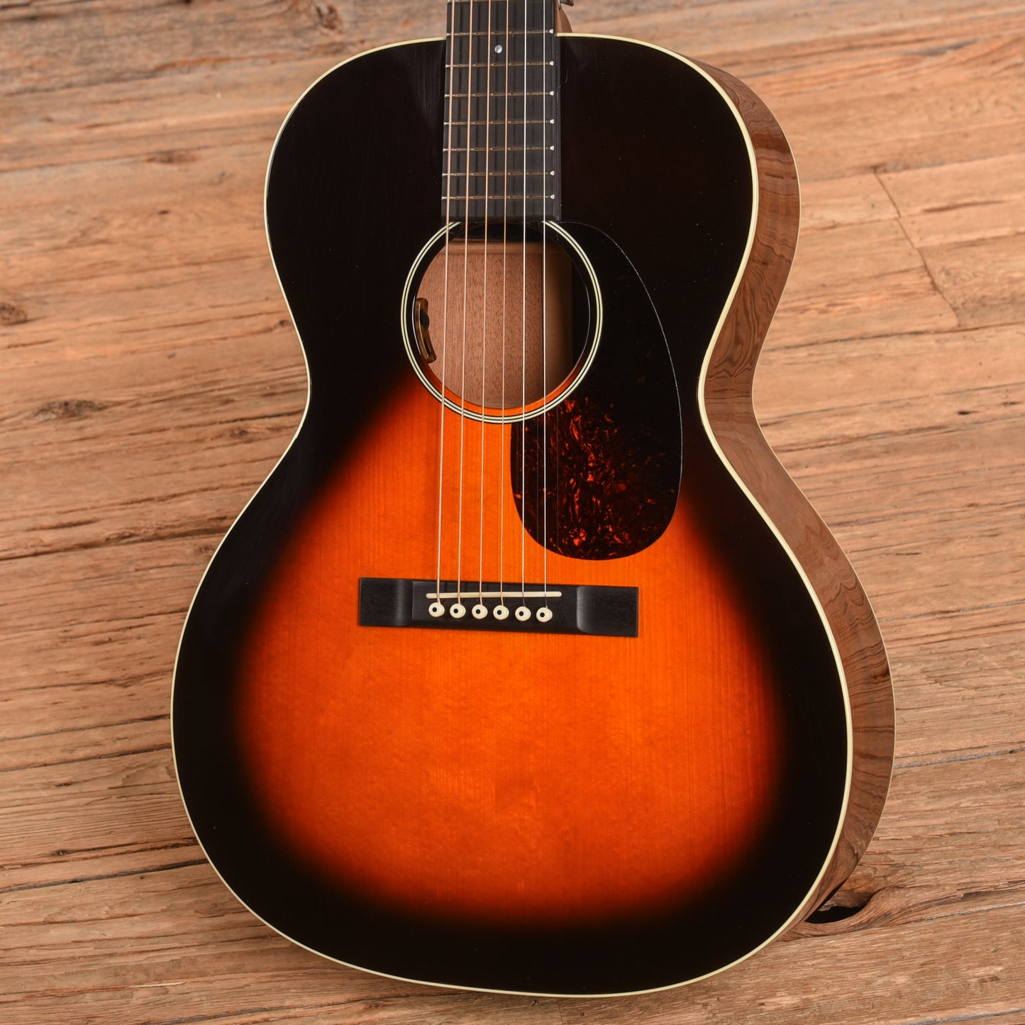 Martin CEO-7 Sunburst 2016 Acoustic Guitars / Concert