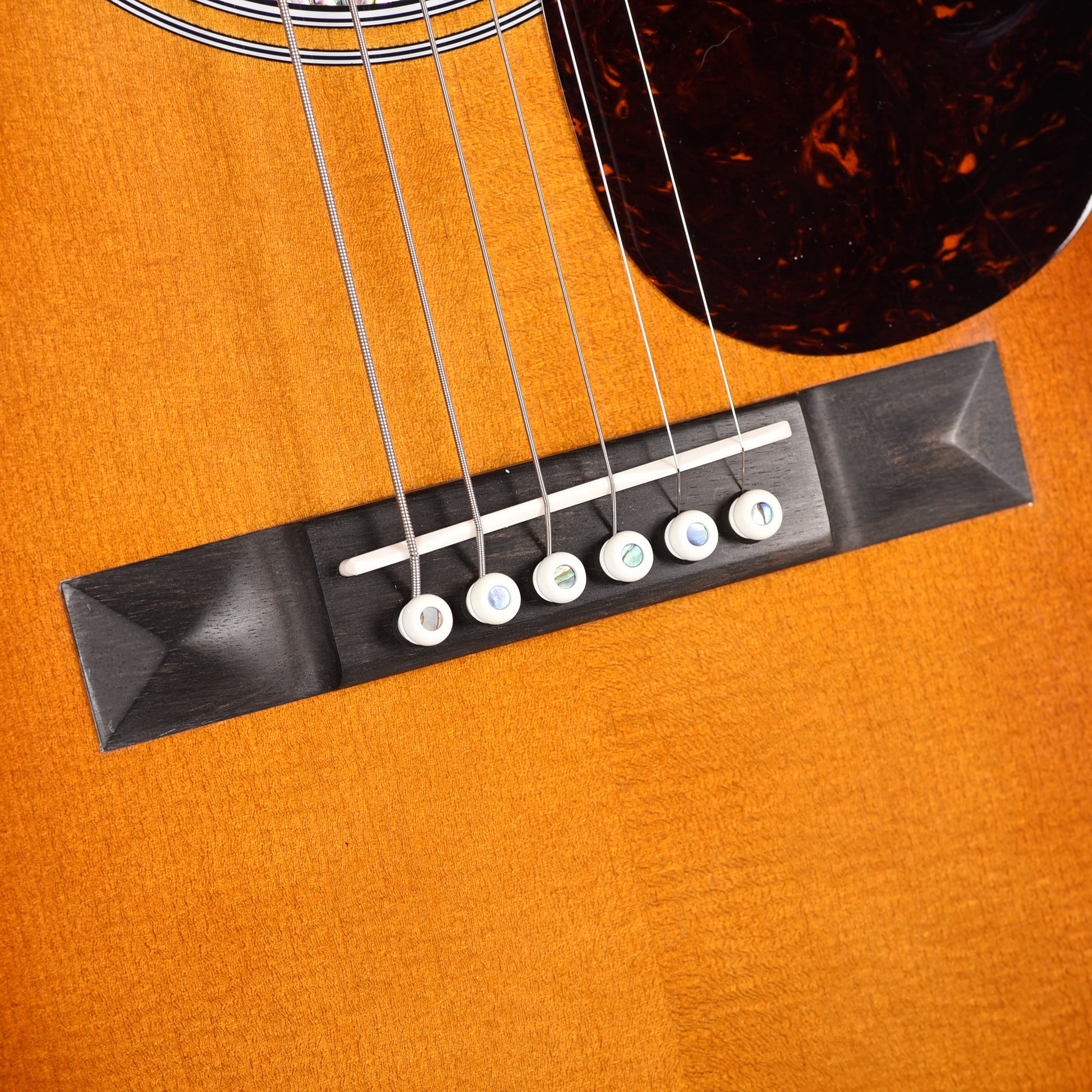 Martin Custom Shop 00-45 Style Grand Concert Italian Alpine Spruce/Guatemalan Rosewood 1935 Sunburst Acoustic Guitars / Concert