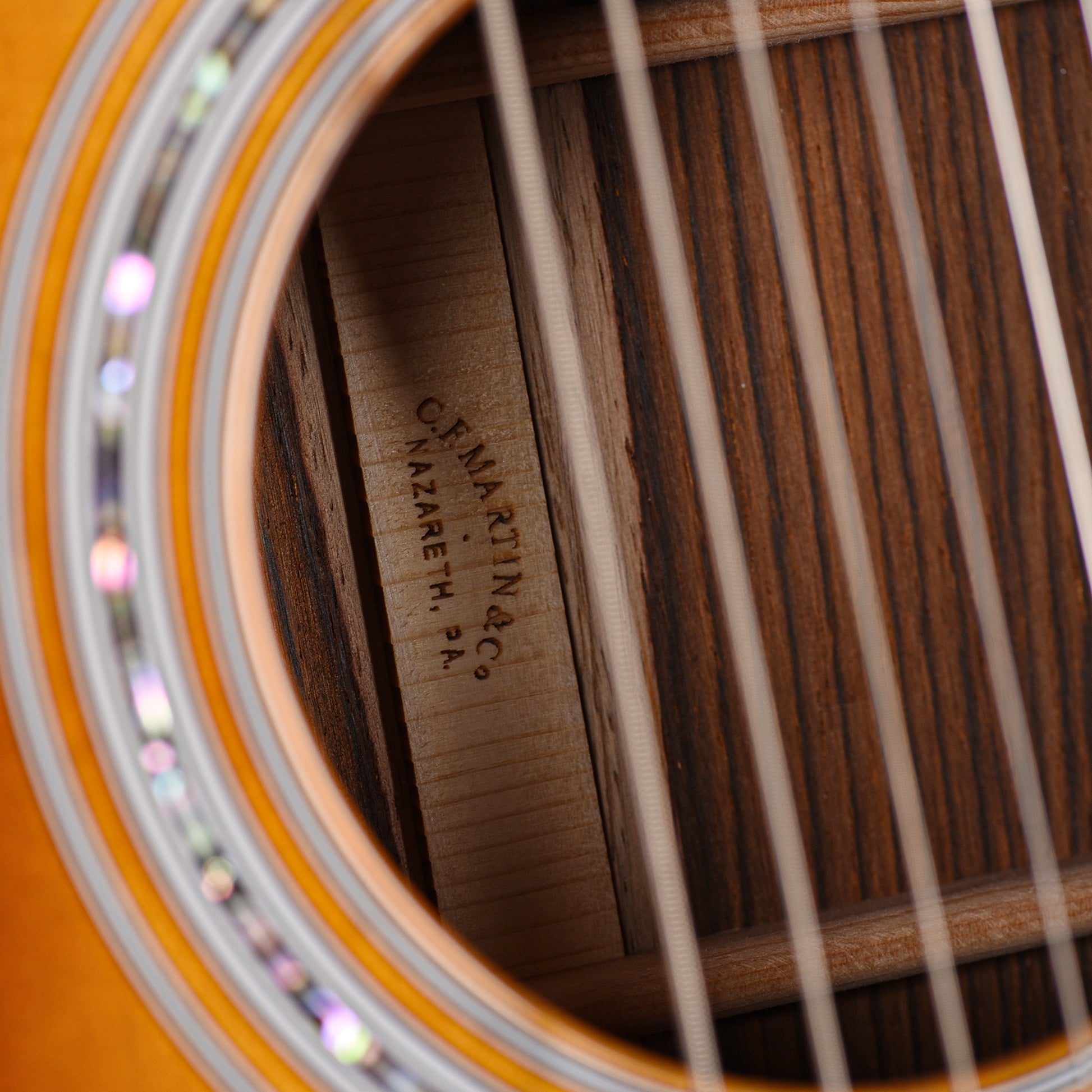 Martin Custom Shop 00-45 Style Grand Concert Italian Alpine Spruce/Guatemalan Rosewood 1935 Sunburst Acoustic Guitars / Concert