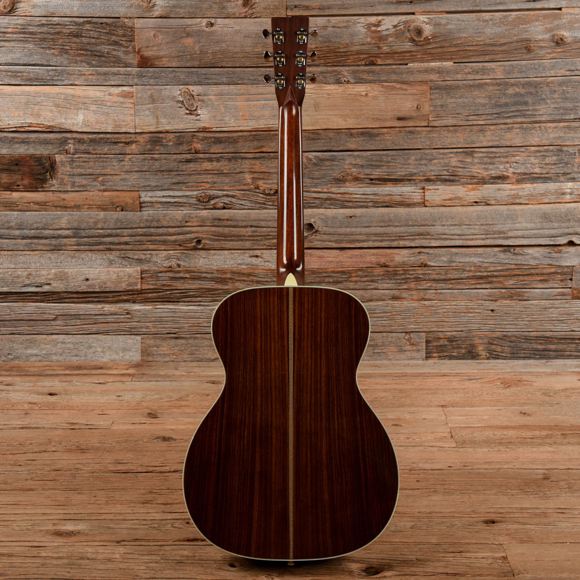 Martin OM-28 Natural 2015 Acoustic Guitars / Concert
