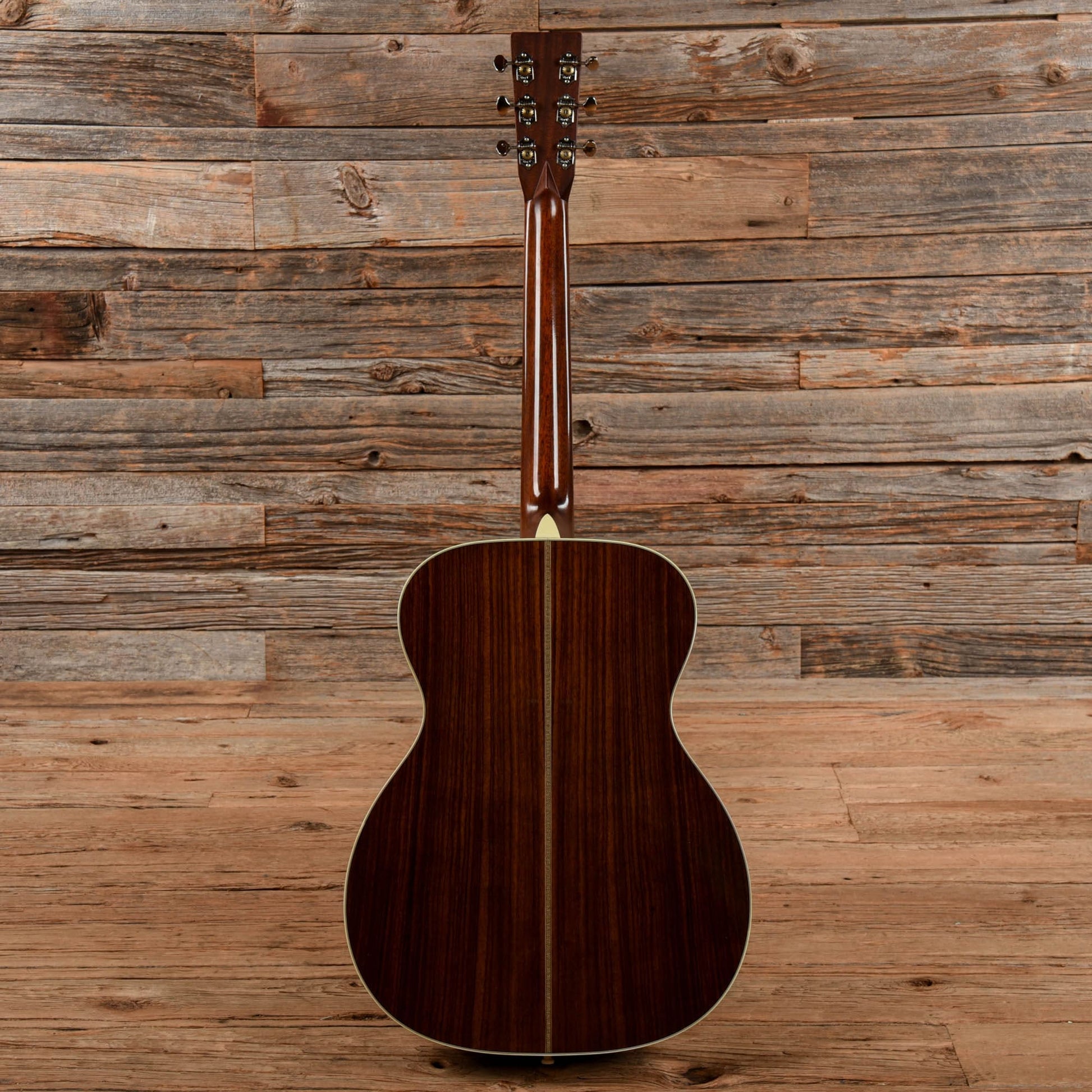 Martin OM-28 Natural 2015 Acoustic Guitars / Concert