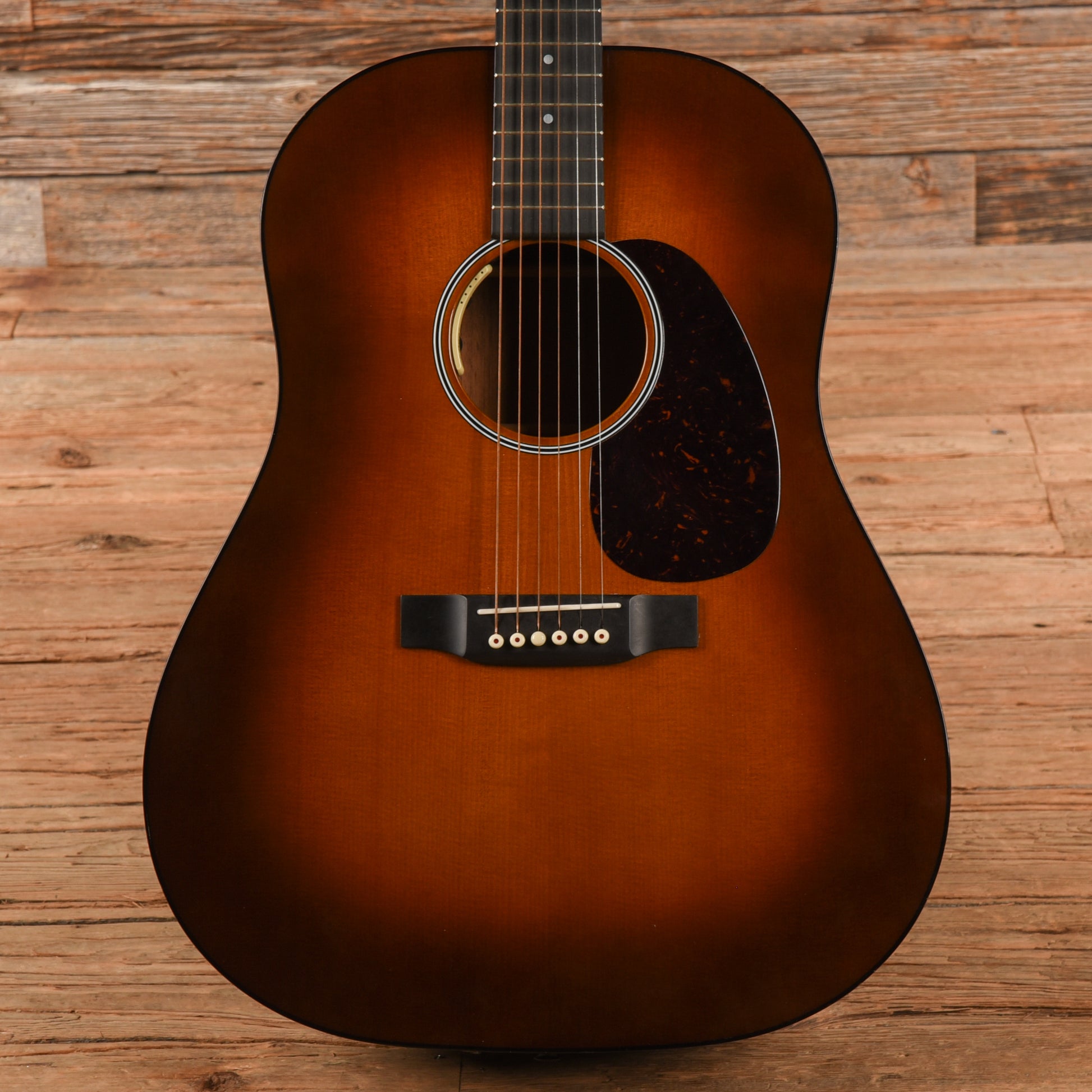 Martin Custom Shop D-18 Sunburst 2017 Acoustic Guitars / Dreadnought