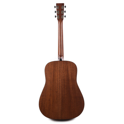 Martin D-16E Sitka Spruce/Mahogany Satin Natural Acoustic Guitars / Dreadnought