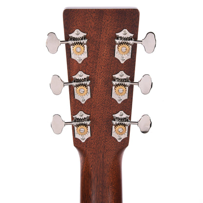 Martin D-16E Sitka Spruce/Mahogany Satin Natural Acoustic Guitars / Dreadnought