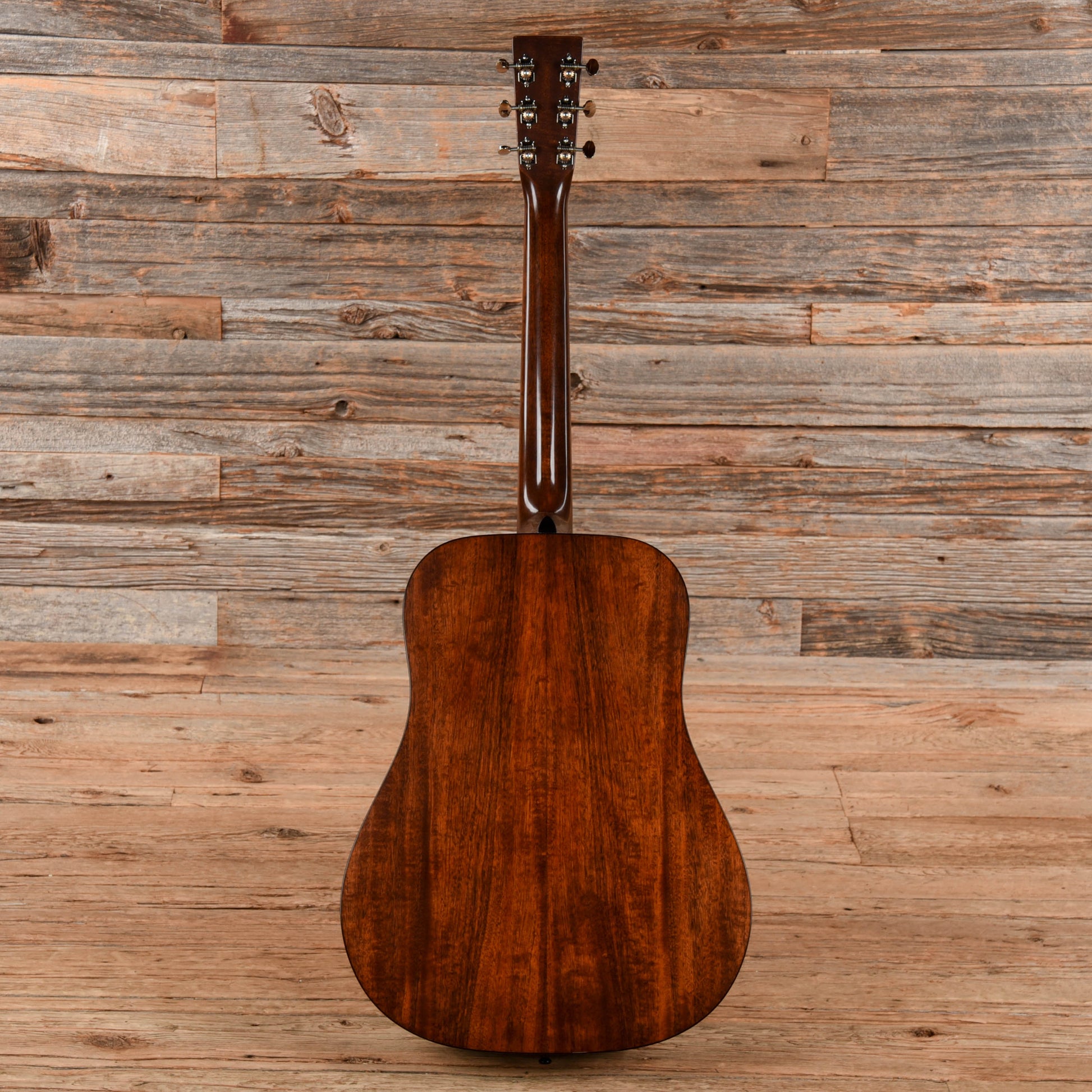 Martin D-18 Authentic 1937 Natural Acoustic Guitars / Dreadnought