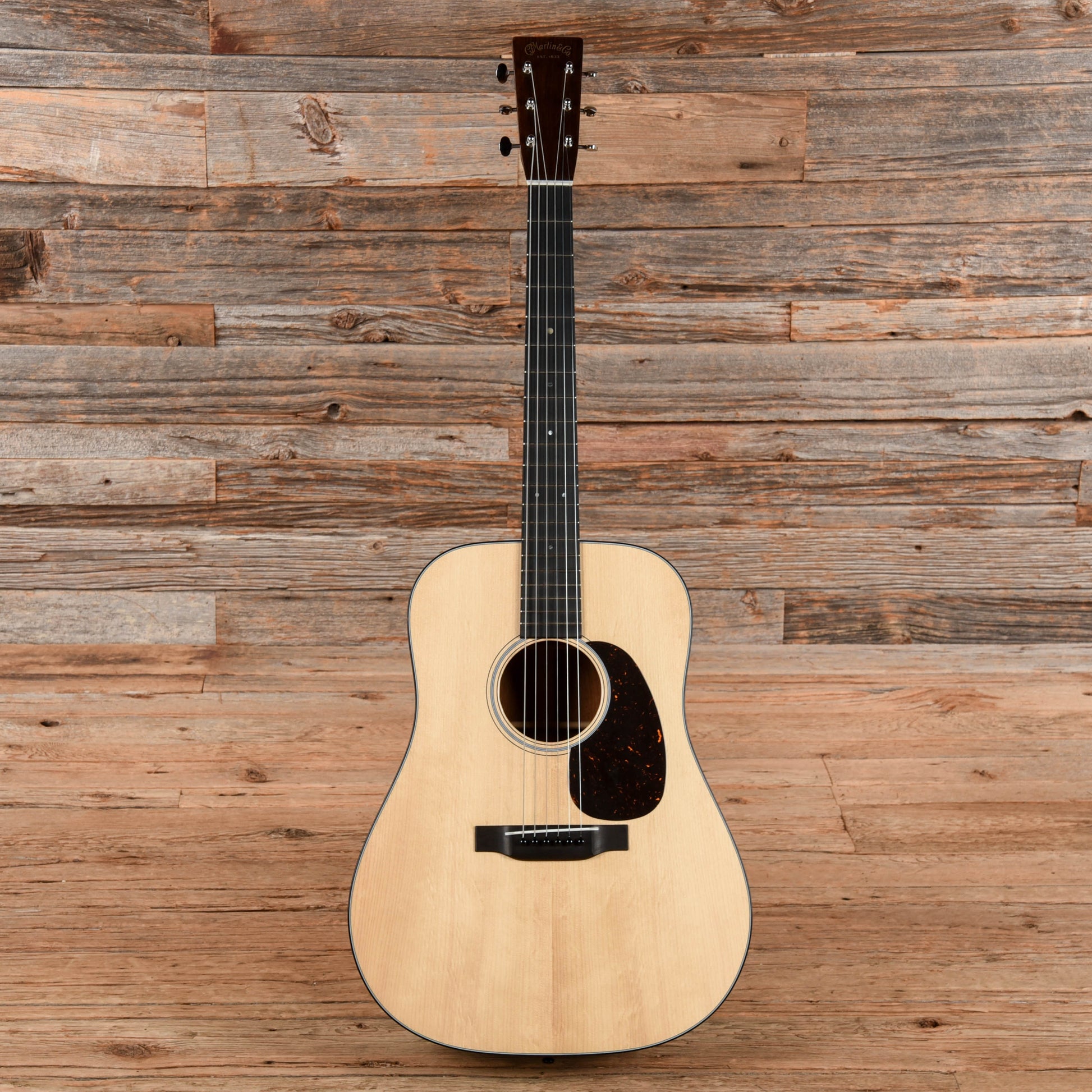 Martin D-18 Authentic 1937 Natural Acoustic Guitars / Dreadnought