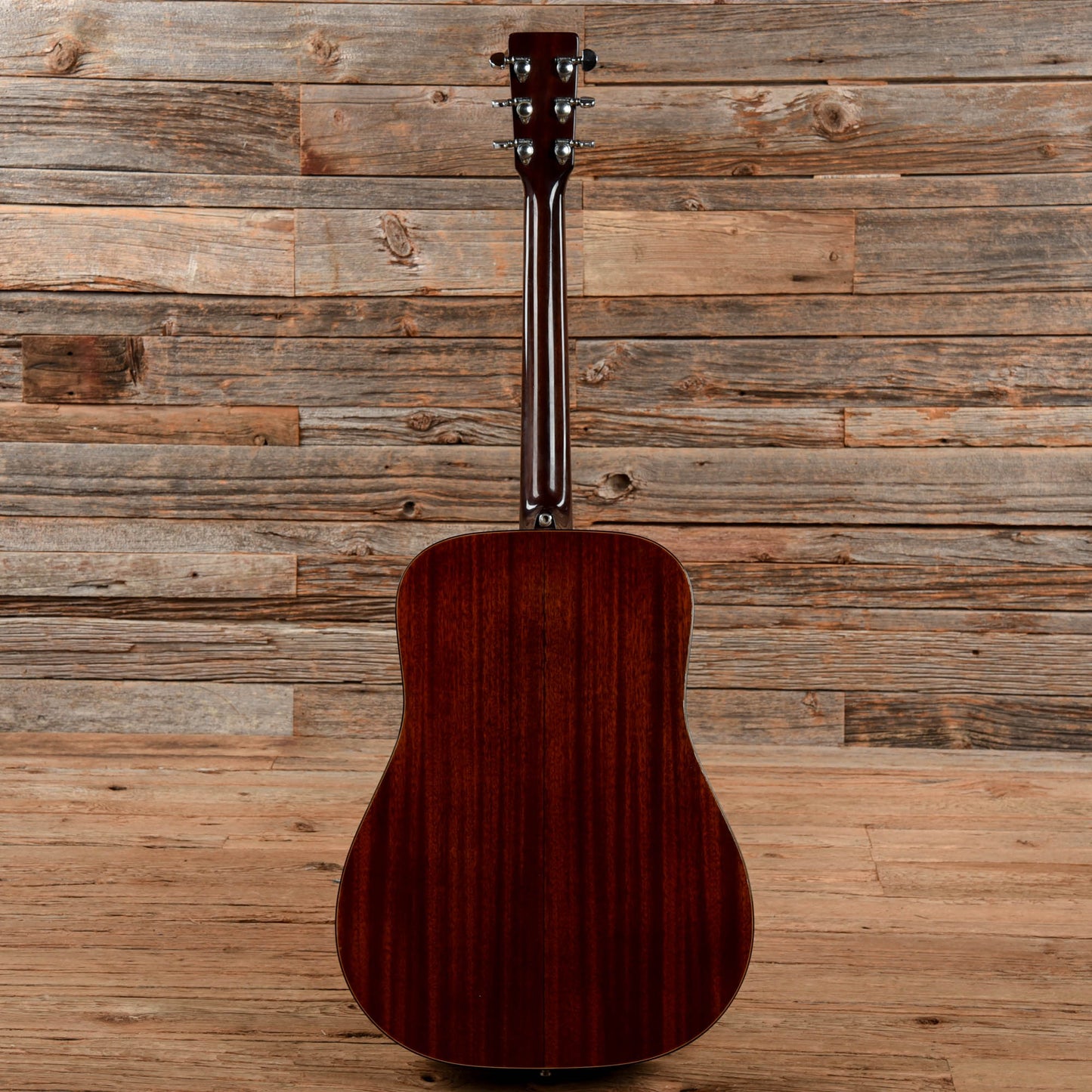 Martin D-19 Sunburst Refin 1977 Acoustic Guitars / Dreadnought