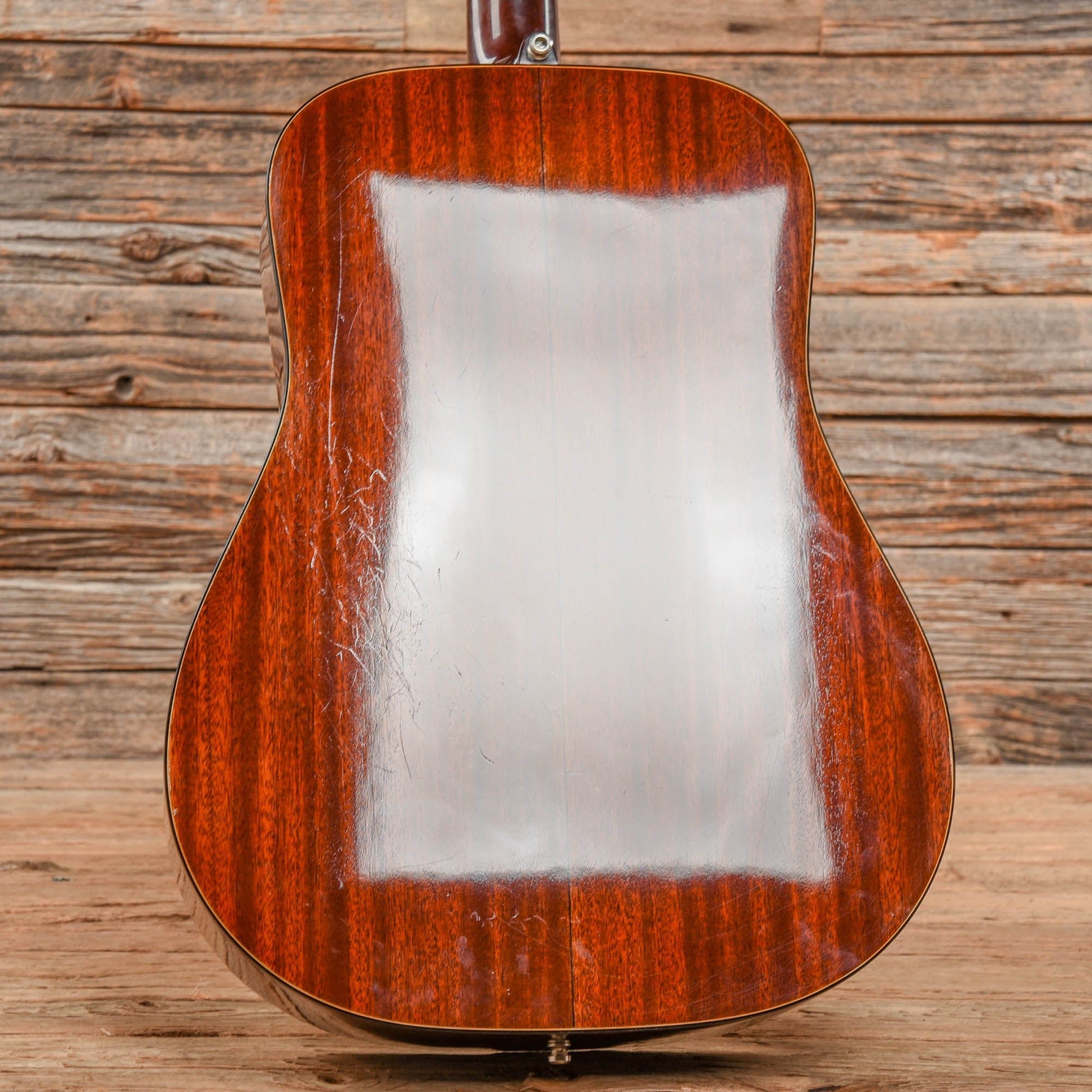 Martin D-19 Sunburst Refin 1977 Acoustic Guitars / Dreadnought