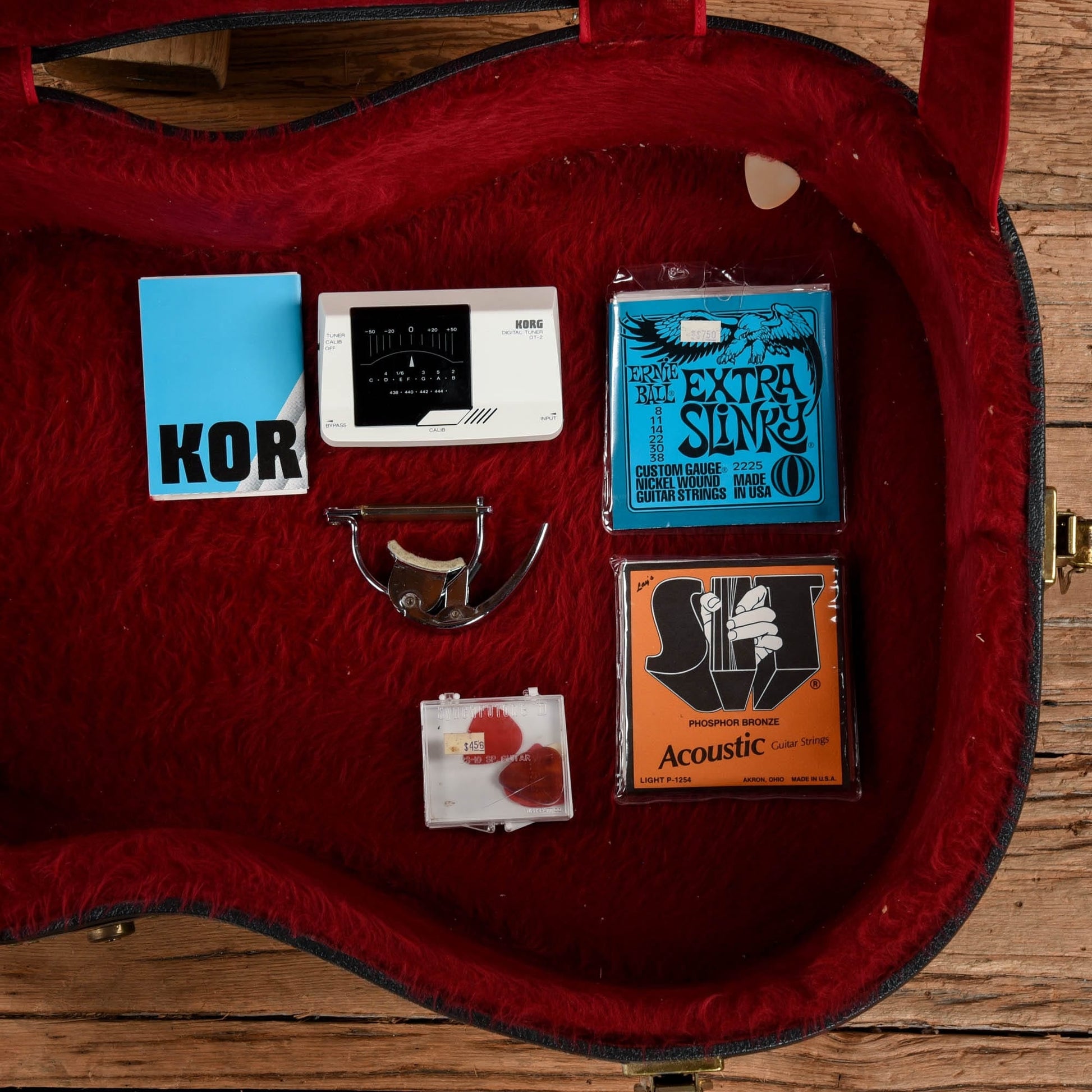 Martin D-19 Sunburst Refin 1977 Acoustic Guitars / Dreadnought