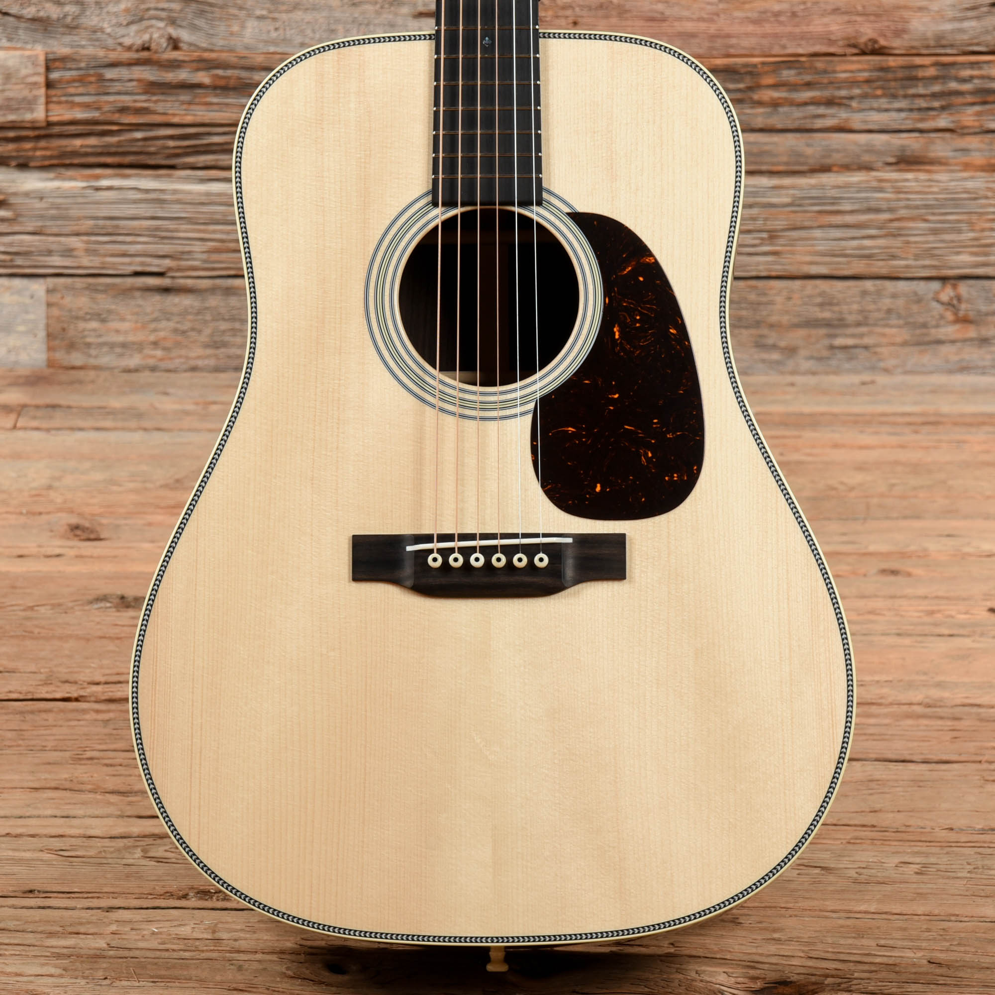 Martin D-28 Authentic 1937 Vintage Low Gloss Acoustic Guitars / Dreadnought