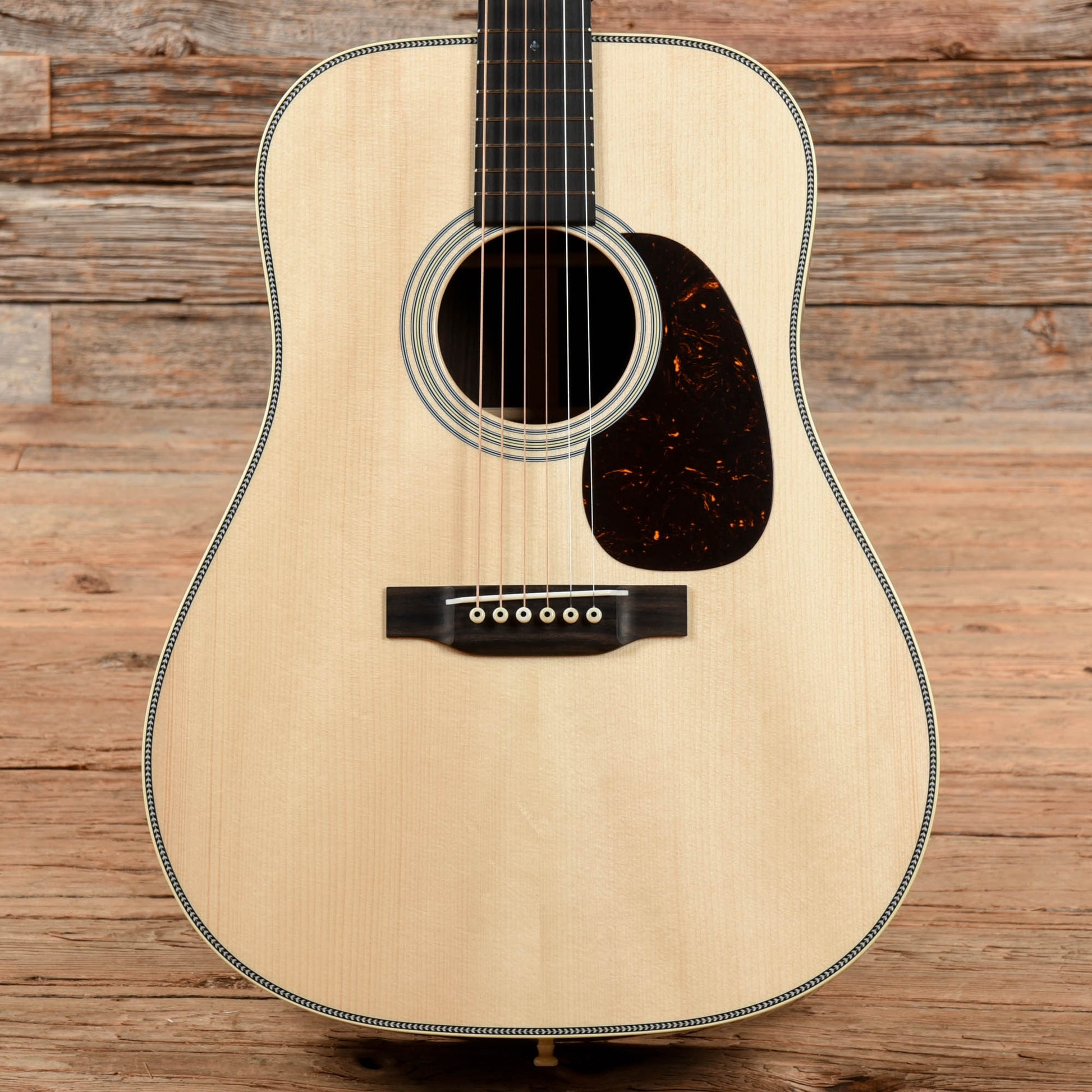 Martin D-28 Authentic 1937 Vintage Low Gloss Acoustic Guitars / Dreadnought