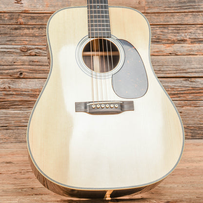 Martin D-28 Authentic 1937 Vintage Low Gloss Acoustic Guitars / Dreadnought