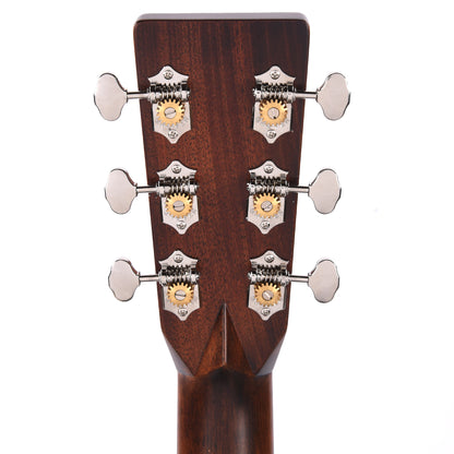 Martin D-28 Dreadnought Sitka Spruce/East Indian Rosewood Acoustic Guitars / Dreadnought