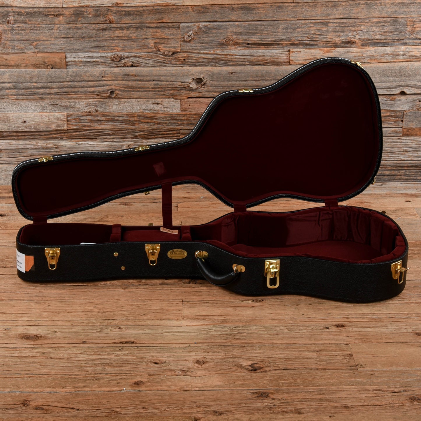 Martin D-28 Modern Deluxe Natural Acoustic Guitars / Dreadnought
