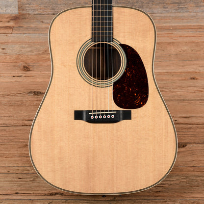 Martin D-28 Modern Deluxe Natural Acoustic Guitars / Dreadnought