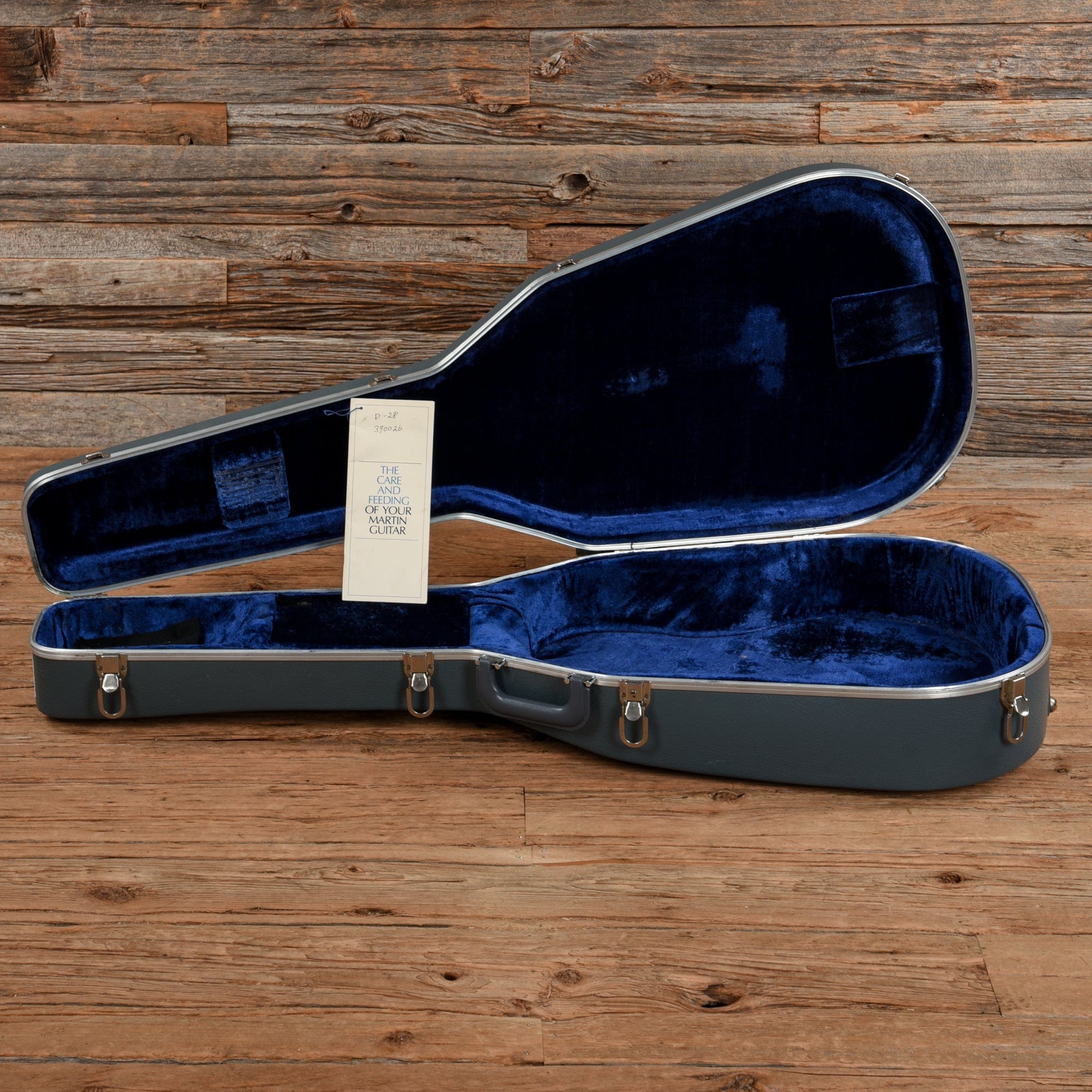 Martin D-28 Natural 1977 Acoustic Guitars / Dreadnought