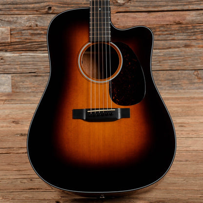 Martin DC-18E Sunburst 2000 Acoustic Guitars / Dreadnought