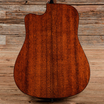 Martin DC-18E Sunburst 2000 Acoustic Guitars / Dreadnought