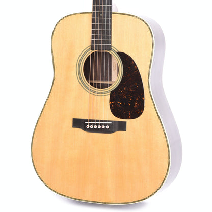 Martin HD-28 Natural Acoustic Guitars / Dreadnought