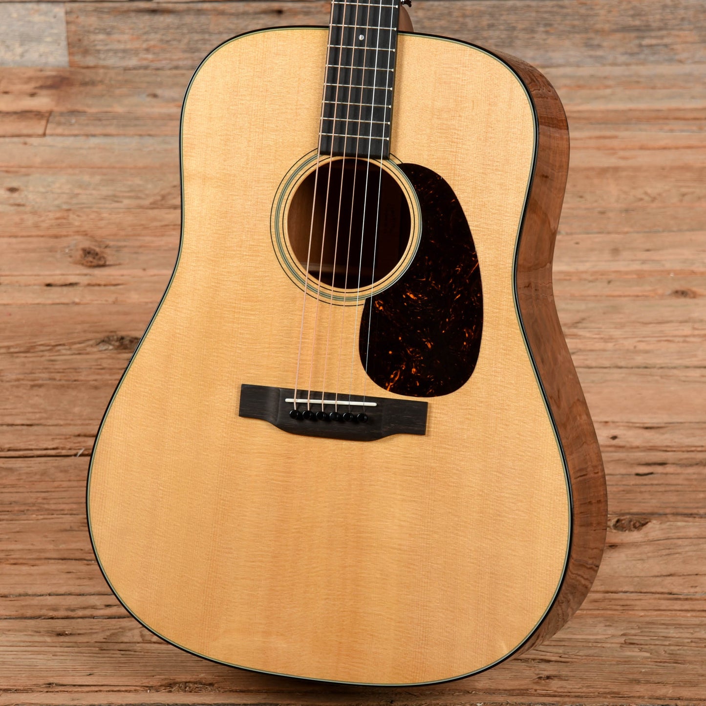 Martin Standard Series D-18 Natural Acoustic Guitars / Dreadnought
