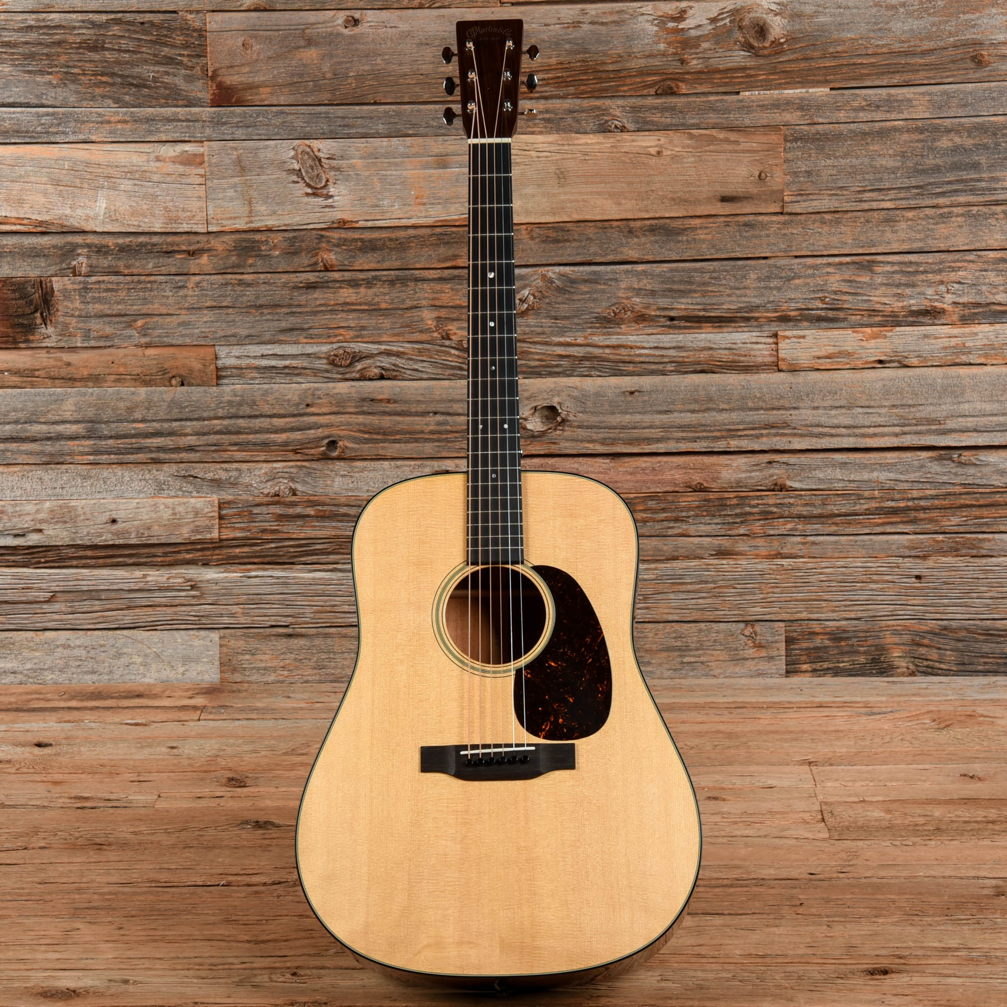 Martin Standard Series D-18 Natural Acoustic Guitars / Dreadnought