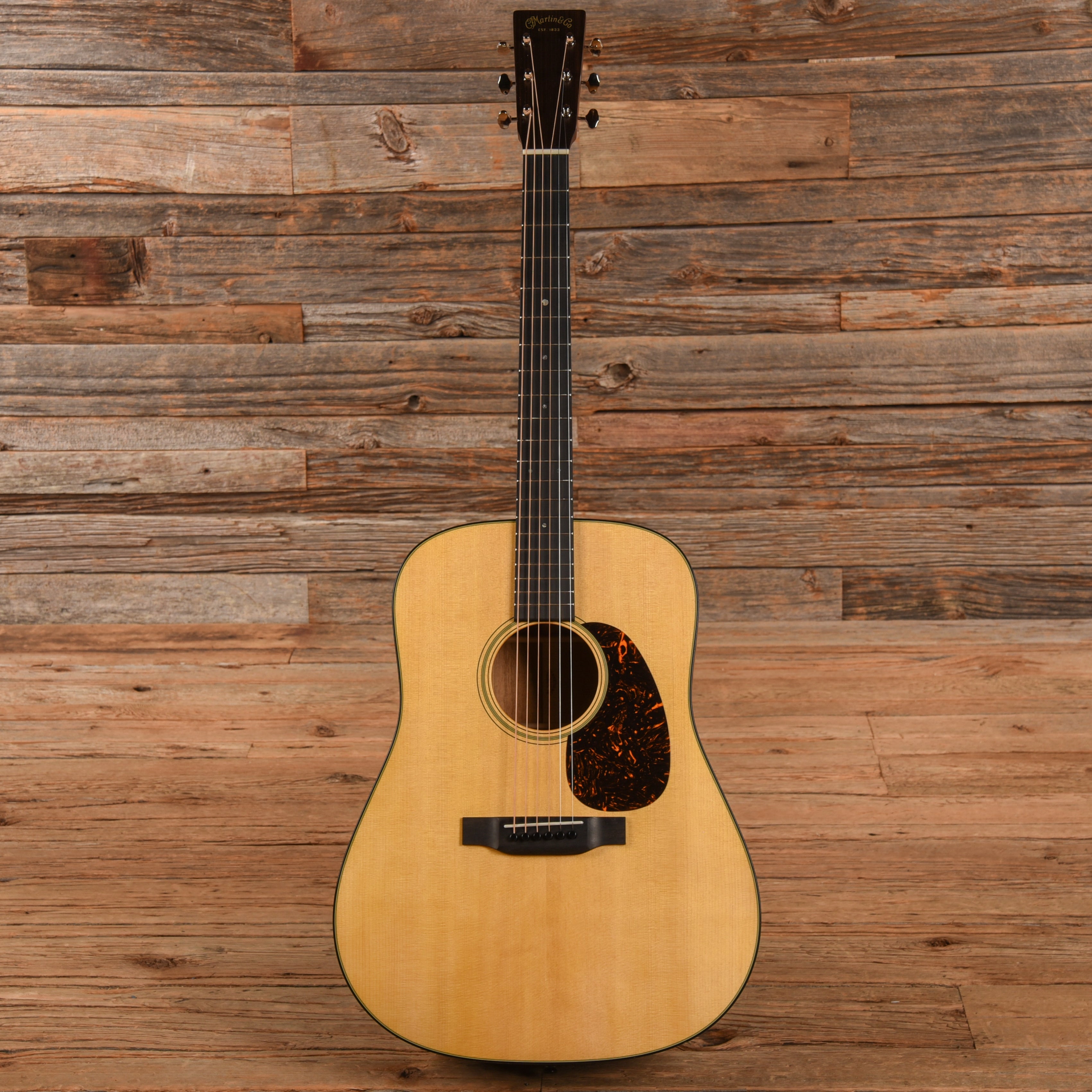 Martin Standard Series D-18 Natural Acoustic Guitars / Dreadnought