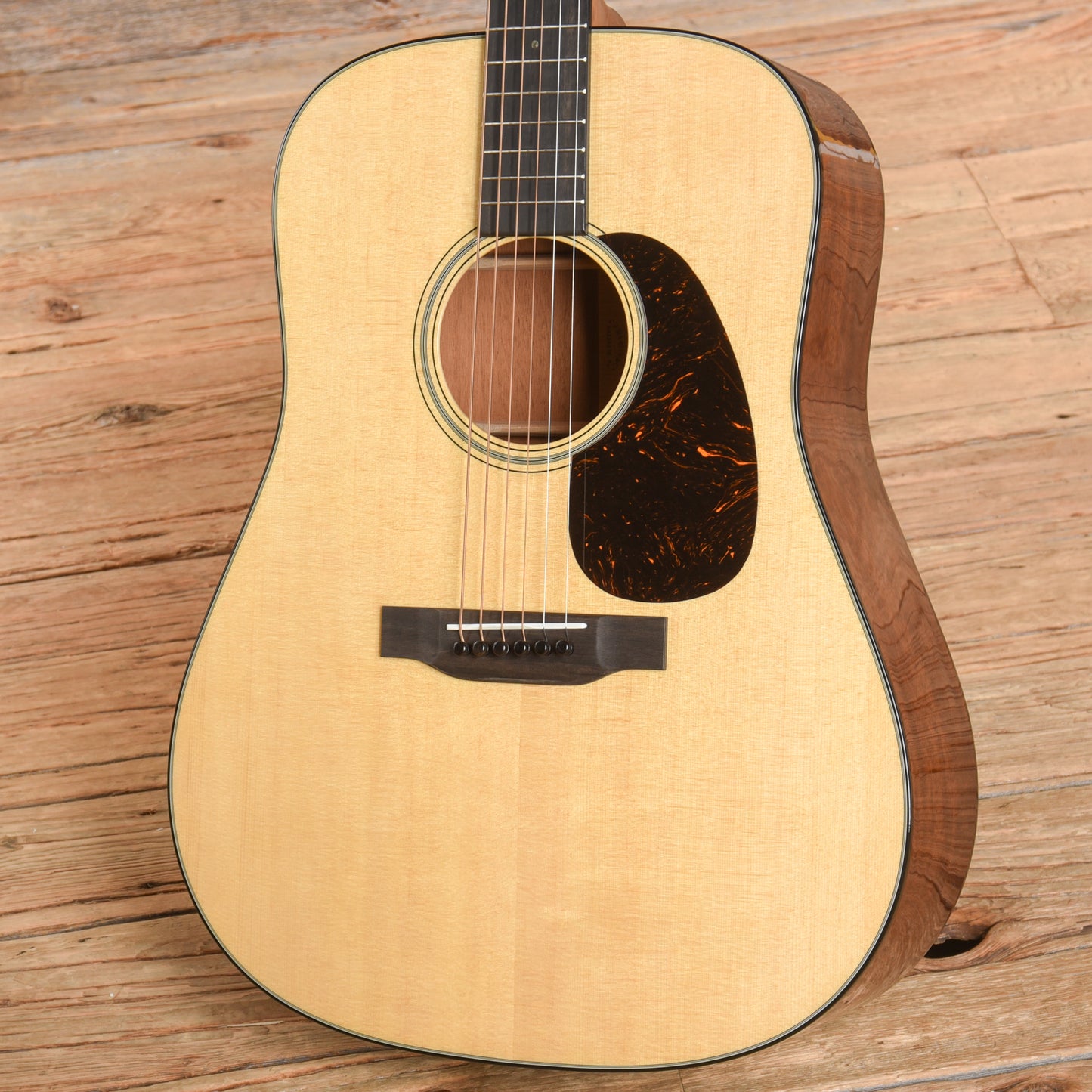 Martin Standard Series D-18 Natural Acoustic Guitars / Dreadnought