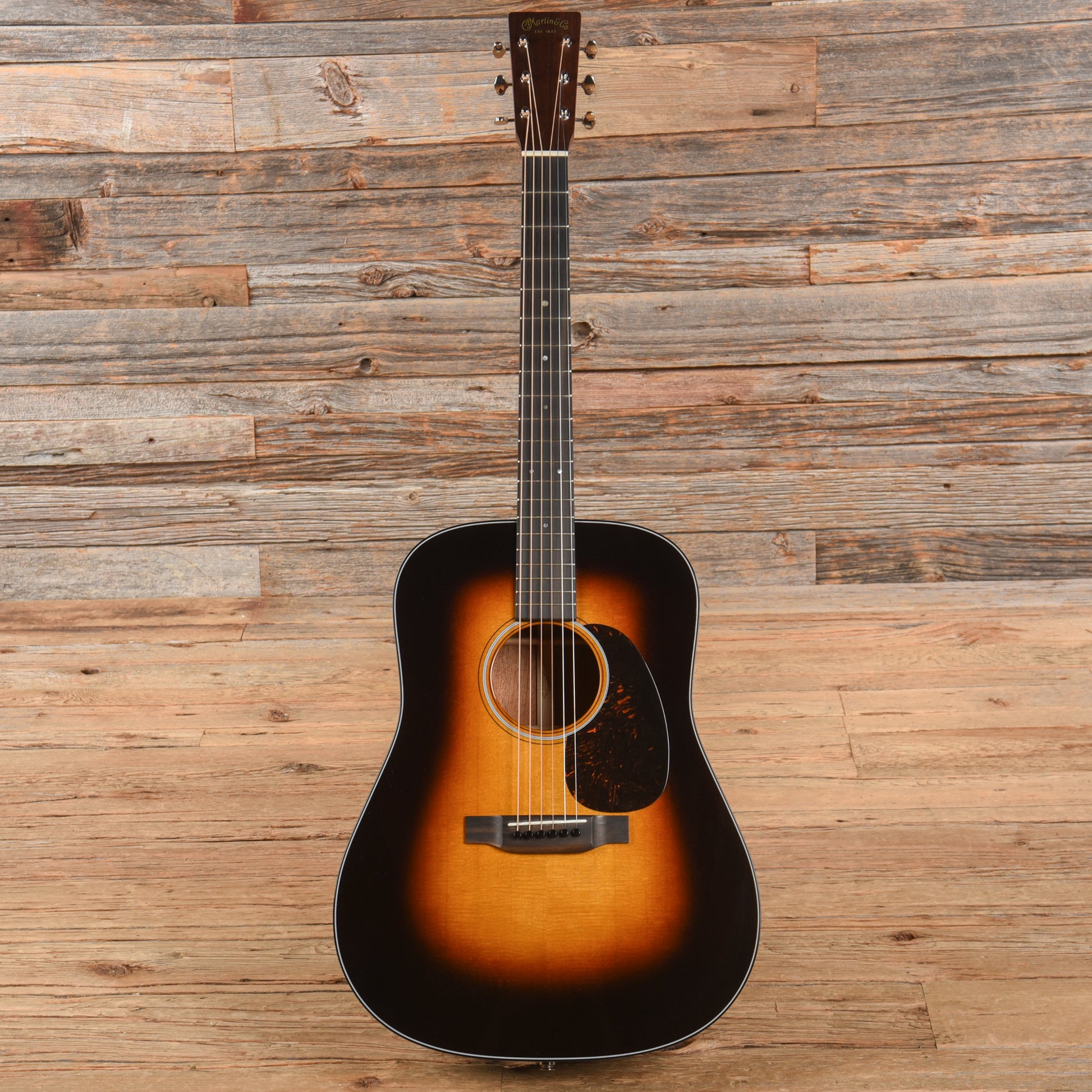 Martin Standard Series D-18 Sunburst 2021 Acoustic Guitars / Dreadnought