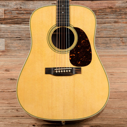 Martin Standard Series D-28 Natural Acoustic Guitars / Dreadnought