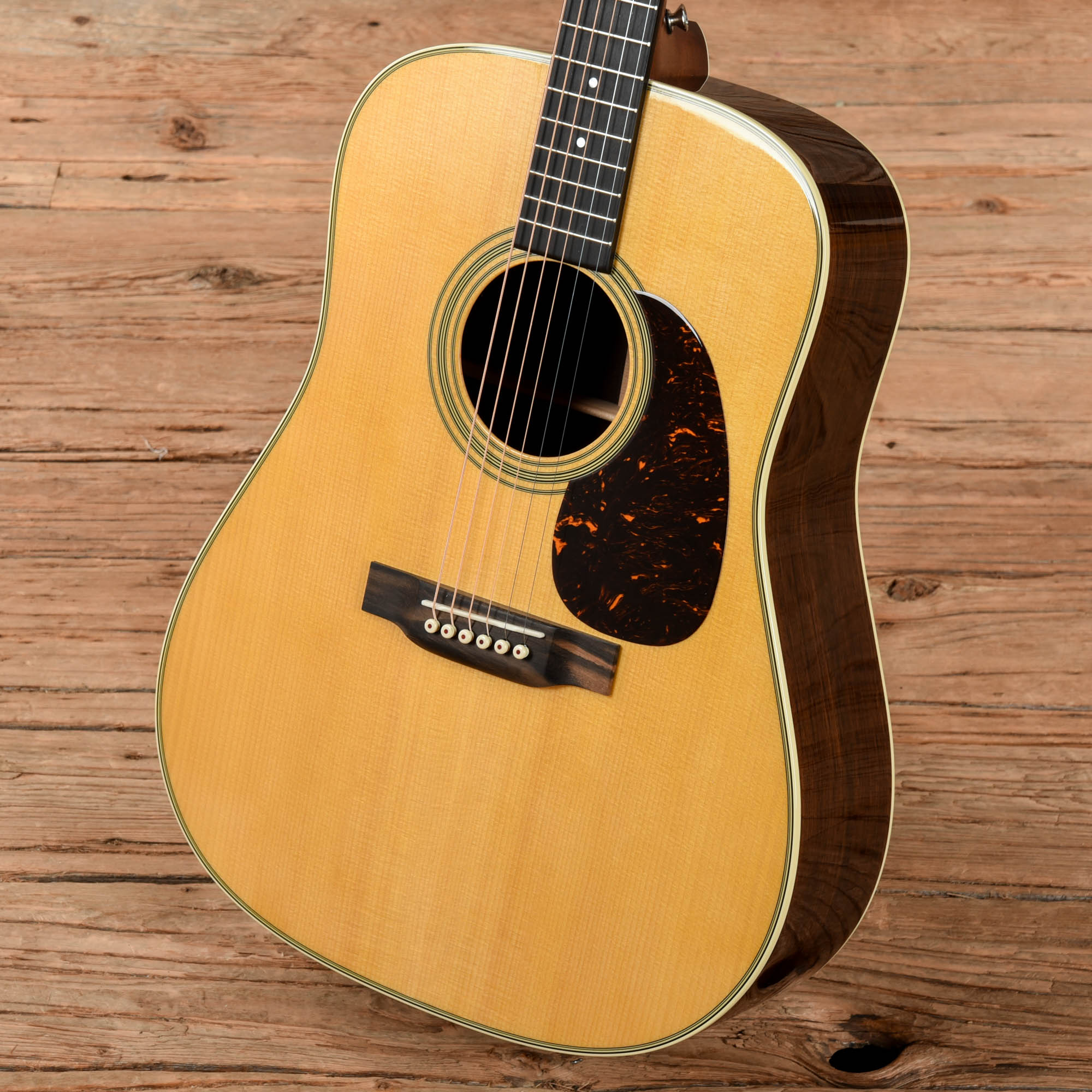 Martin Standard Series D-28 Natural Acoustic Guitars / Dreadnought