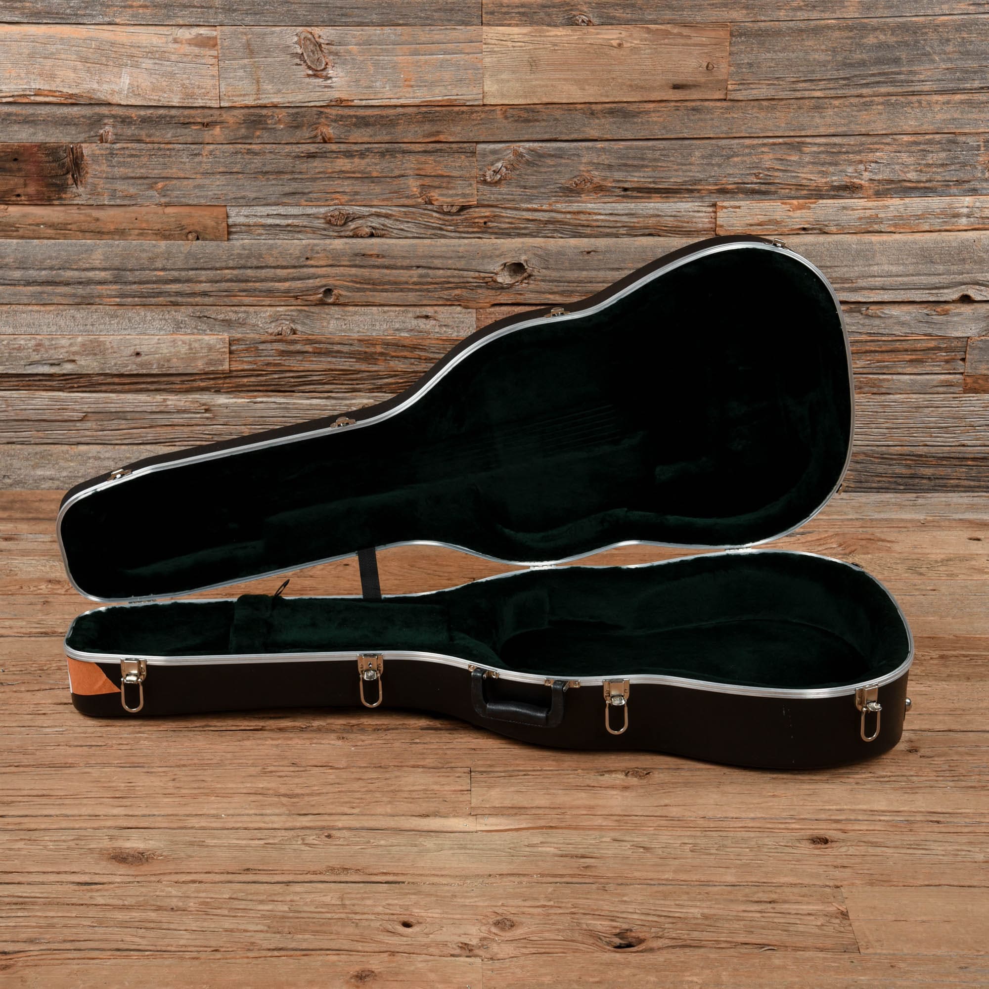 Martin Standard Series D-28 Natural Acoustic Guitars / Dreadnought