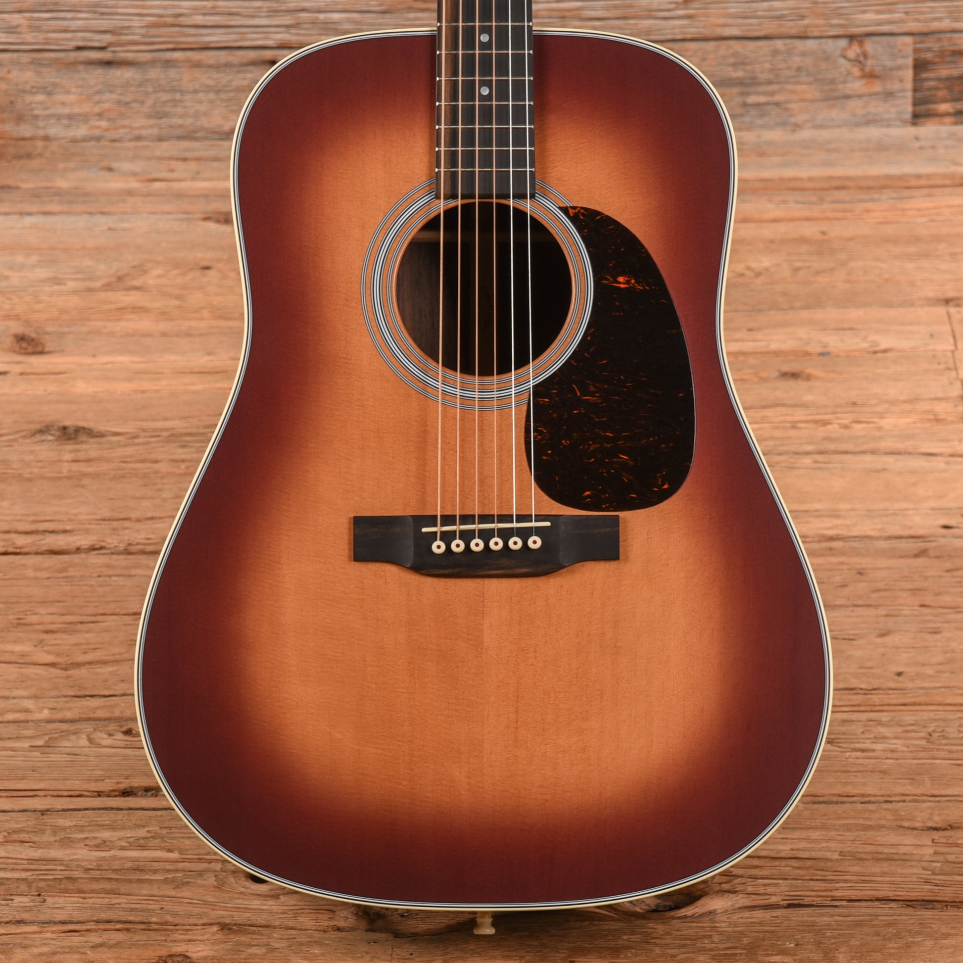 Martin Standard Series D-28 Satin Amberburst Acoustic Guitars / Dreadnought