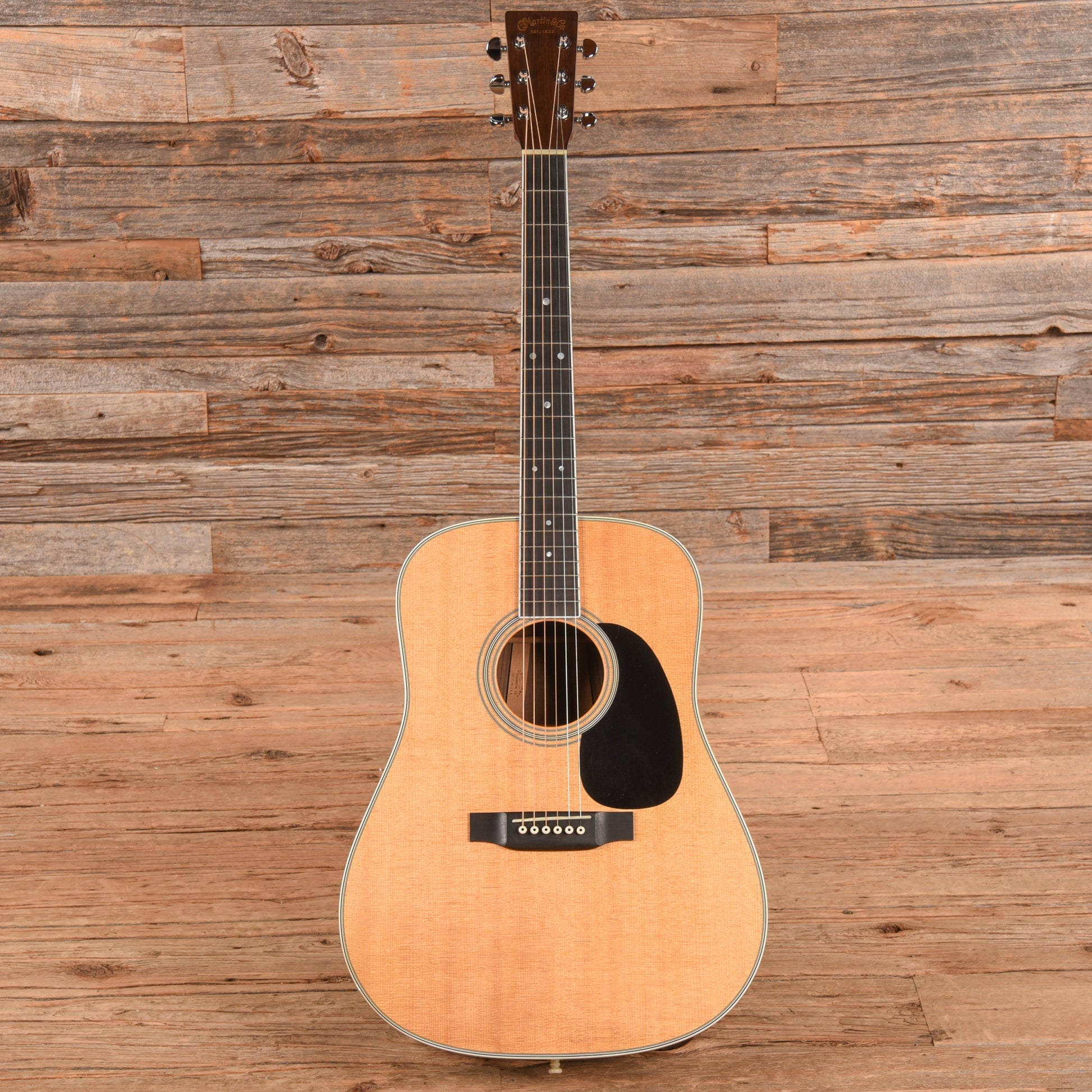 Martin Standard Series D-35 Natural 2011 Acoustic Guitars / Dreadnought