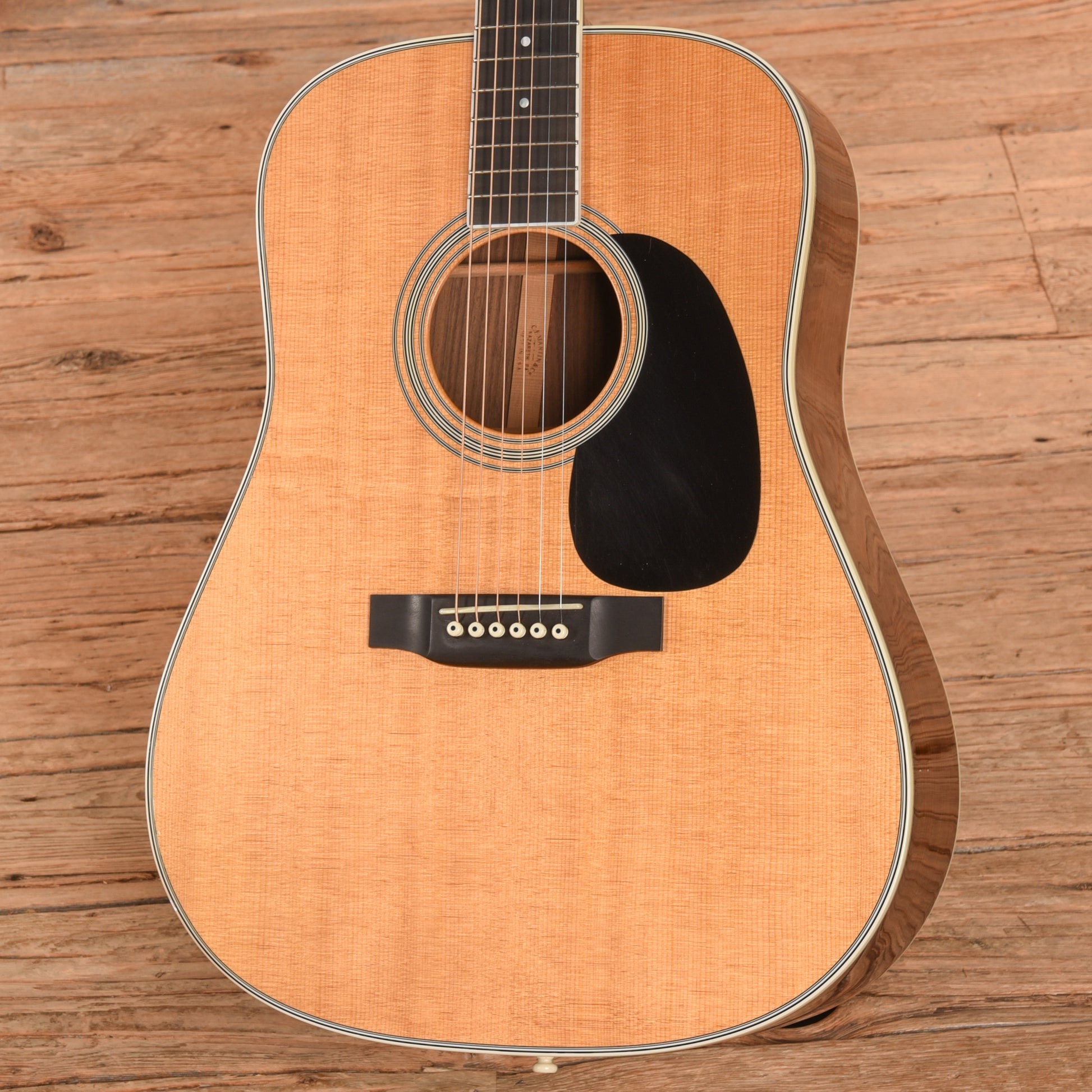 Martin Standard Series D-35 Natural 2011 Acoustic Guitars / Dreadnought