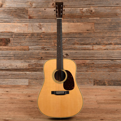 Martin Standard Series HD-28 Natural 2000 Acoustic Guitars / Dreadnought