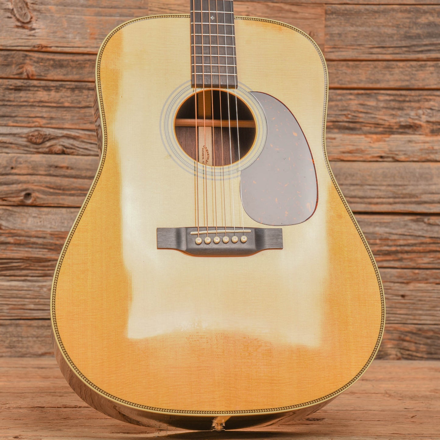 Martin Standard Series HD-28 Natural 2000 Acoustic Guitars / Dreadnought