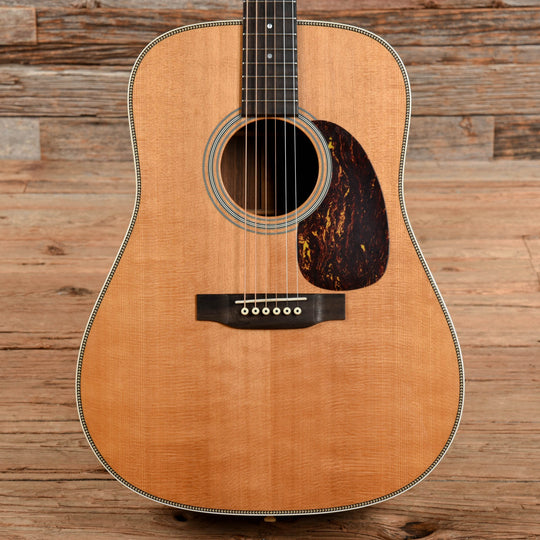 Martin Standard Series HD-28 Natural 2008 Acoustic Guitars / Dreadnought