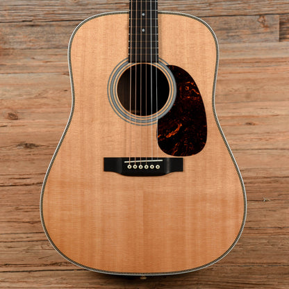 Martin Standard Series HD-28 Natural 2014 Acoustic Guitars / Dreadnought
