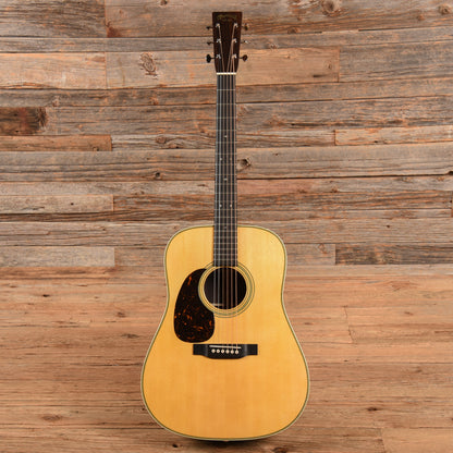 Martin Standard Series HD-28 Natural  LEFTY Acoustic Guitars / Dreadnought