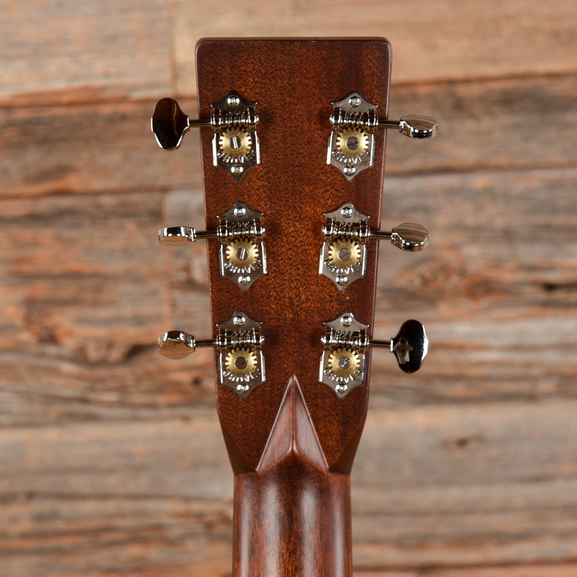 Martin Standard Series HD-28 Natural Acoustic Guitars / Dreadnought