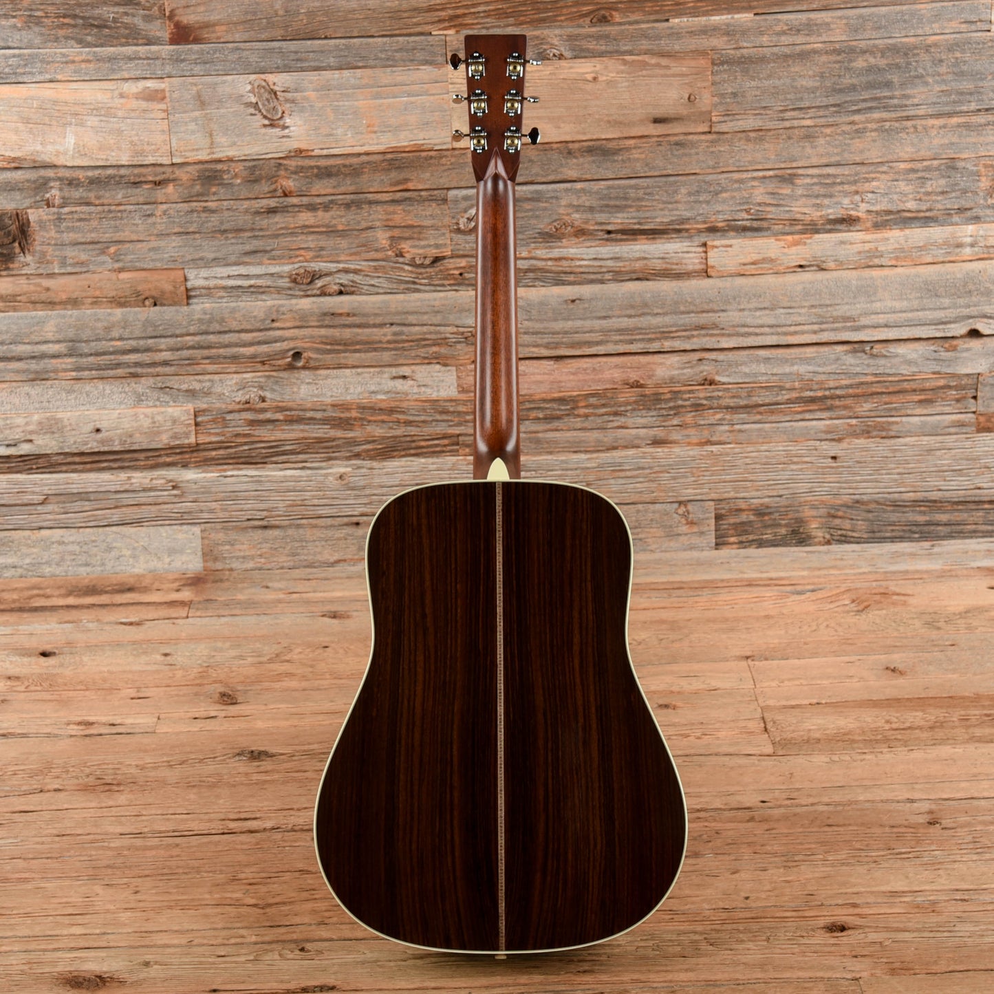 Martin Standard Series HD-28 Natural Acoustic Guitars / Dreadnought