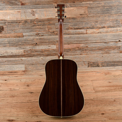 Martin Standard Series HD-28 Natural Acoustic Guitars / Dreadnought