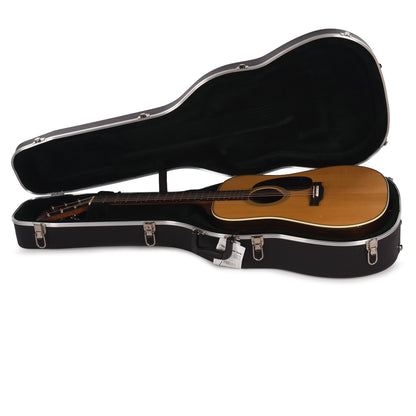 Martin Standard Series HD-28 Spruce/East Indian Rosewood Natural Acoustic Guitars / Dreadnought