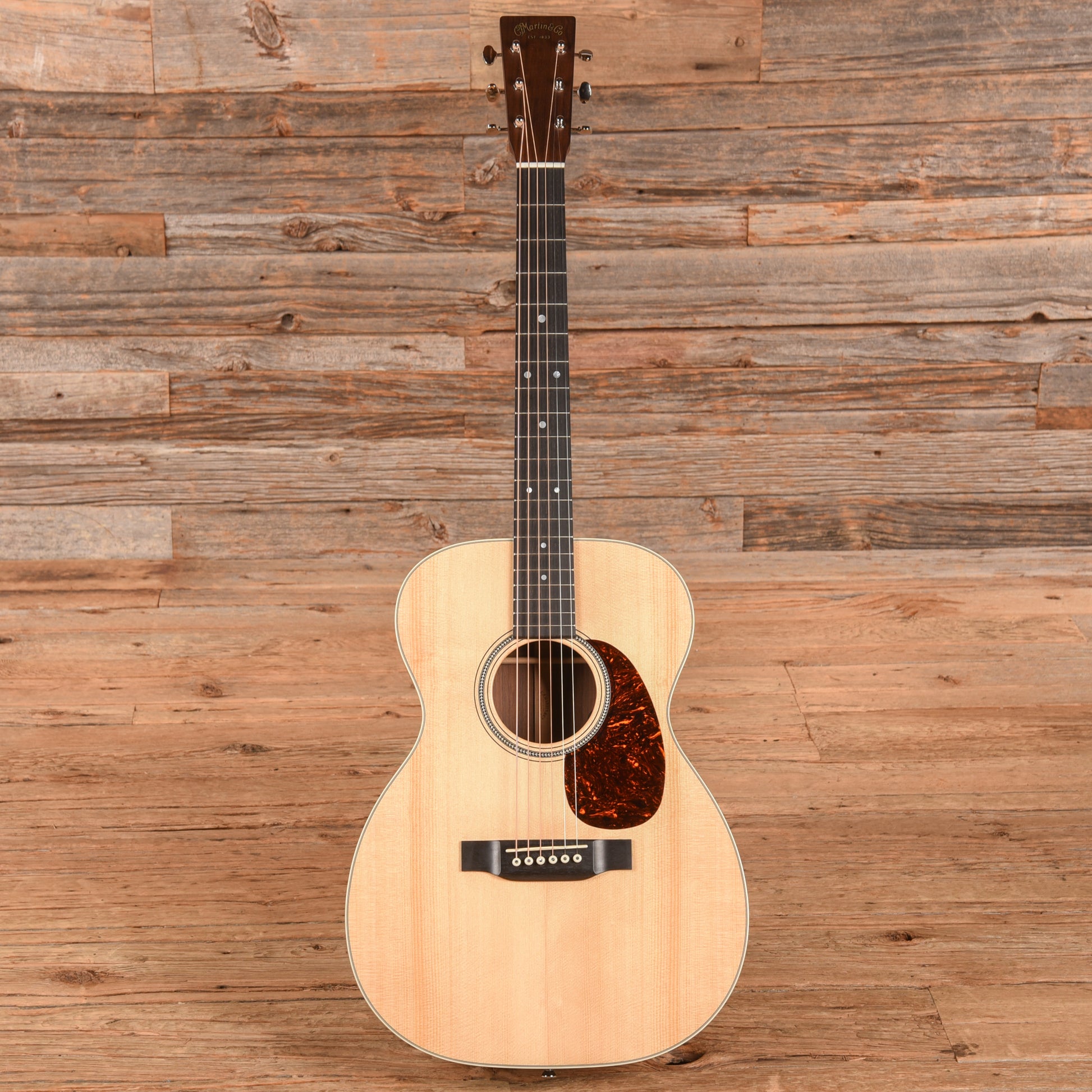 Martin 00-16E Natural 2019 Acoustic Guitars