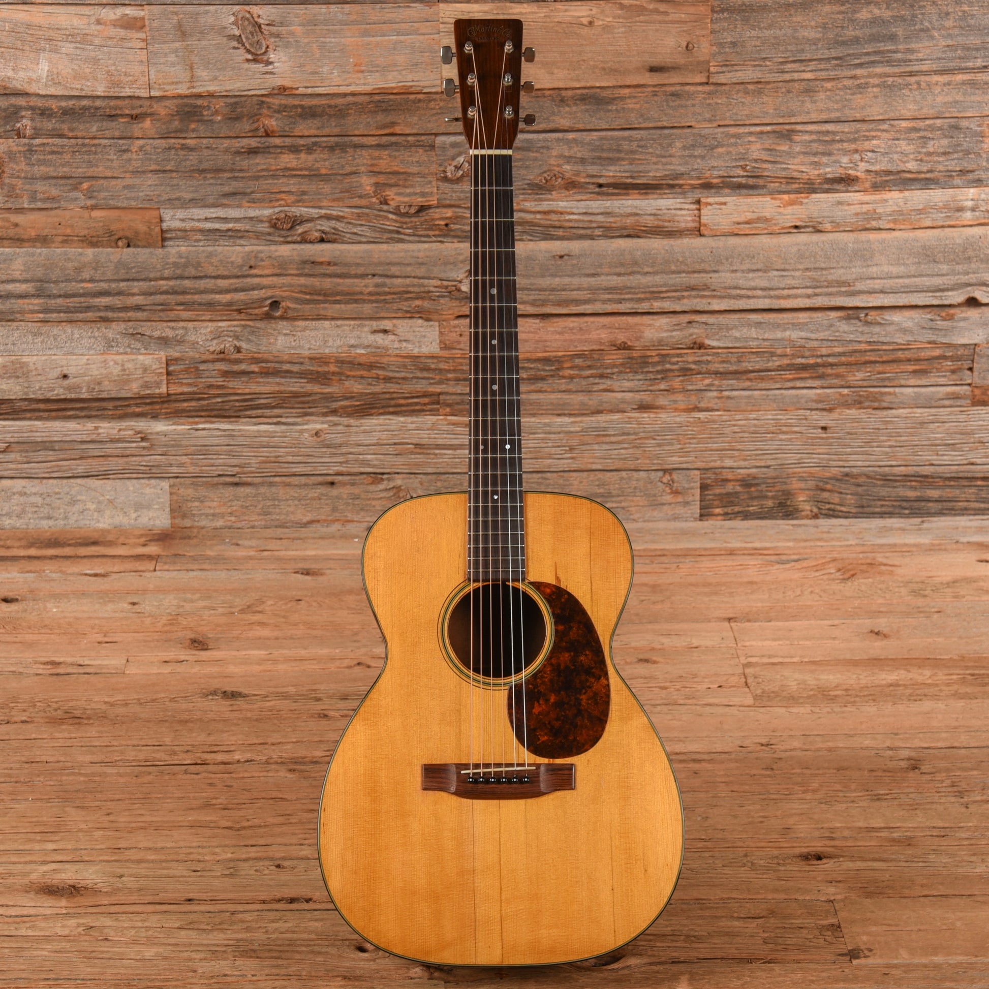 Martin 00-18 Natural 1944 Acoustic Guitars