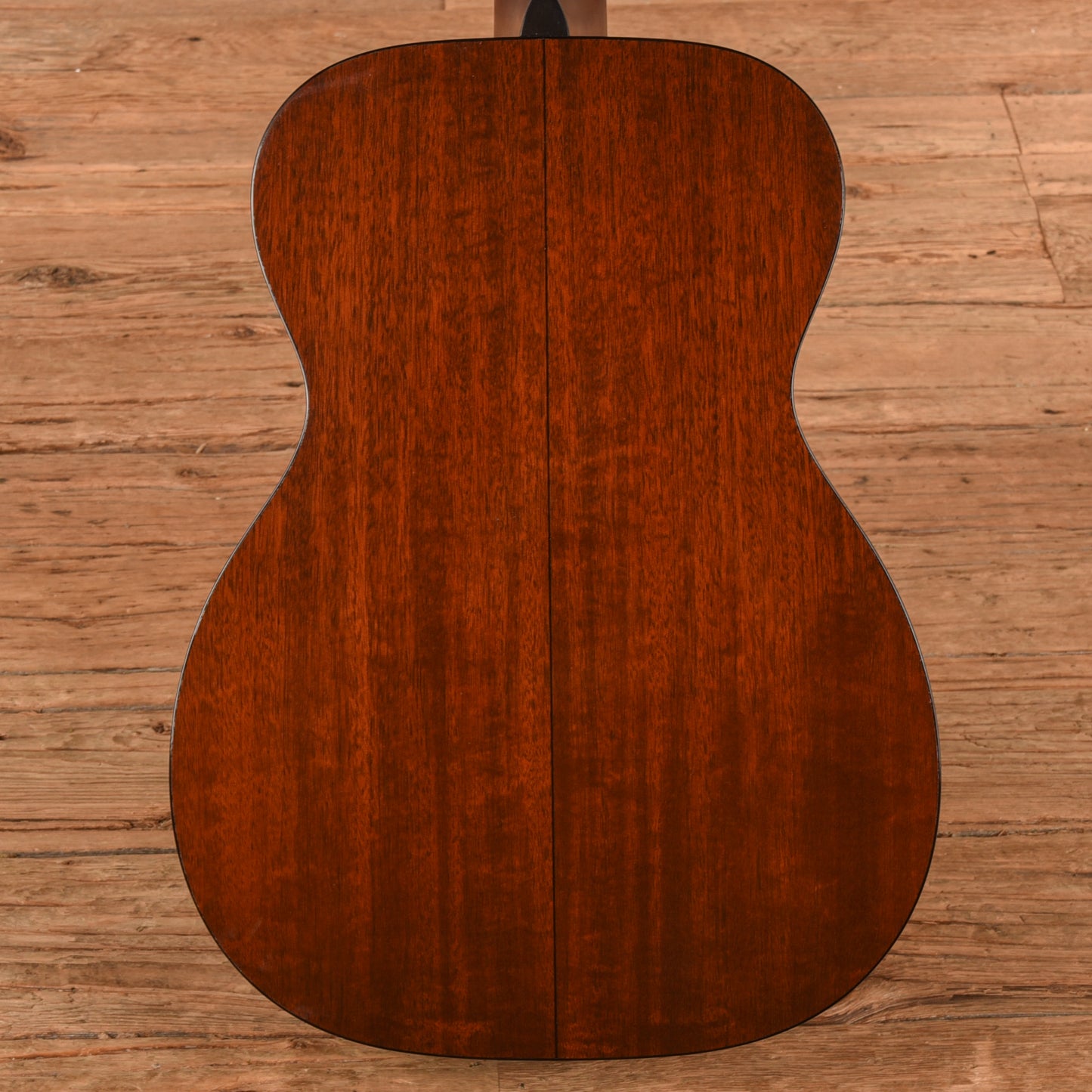 Martin 00-18SH Steve Howe Natural 1999 Acoustic Guitars