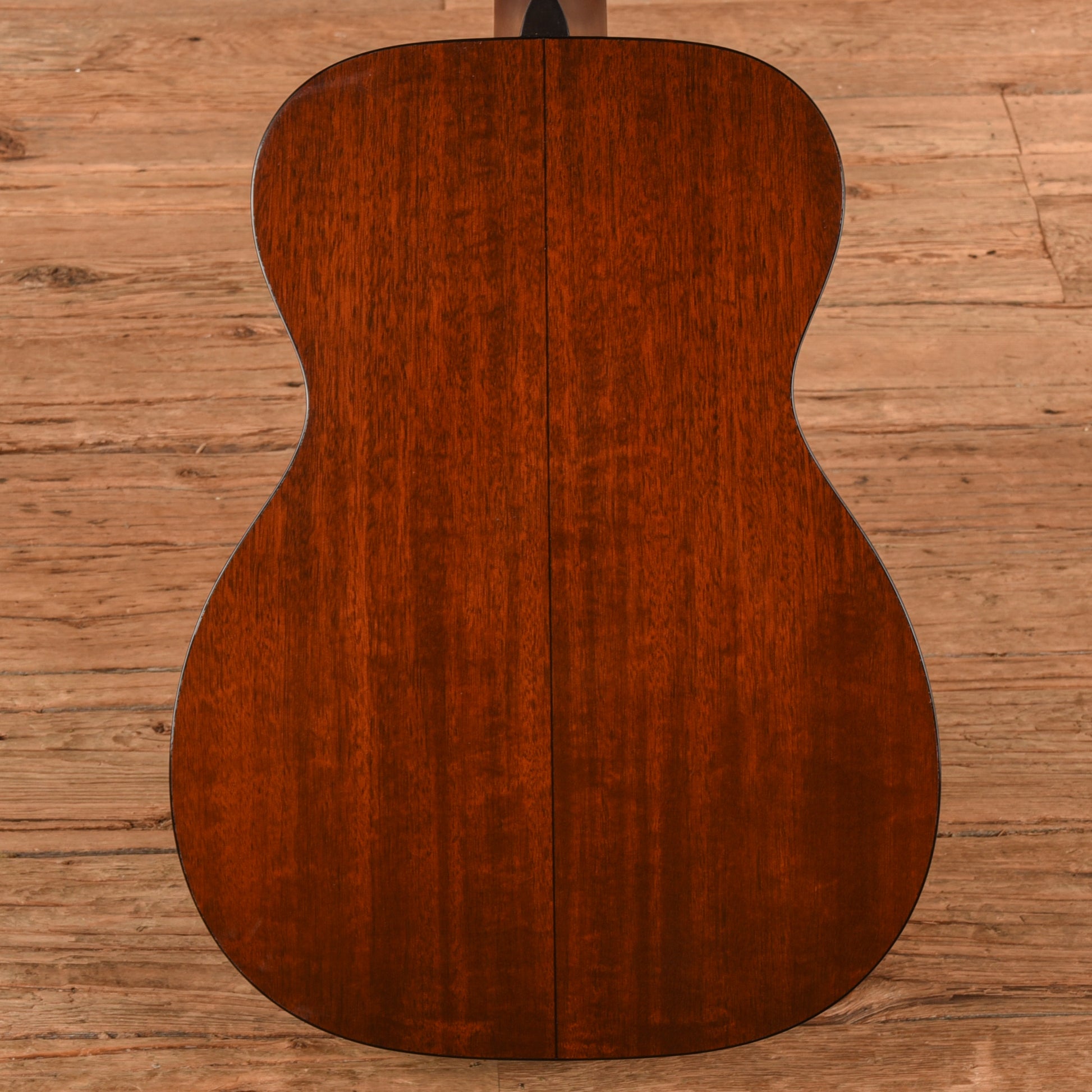 Martin 00-18SH Steve Howe Natural 1999 Acoustic Guitars