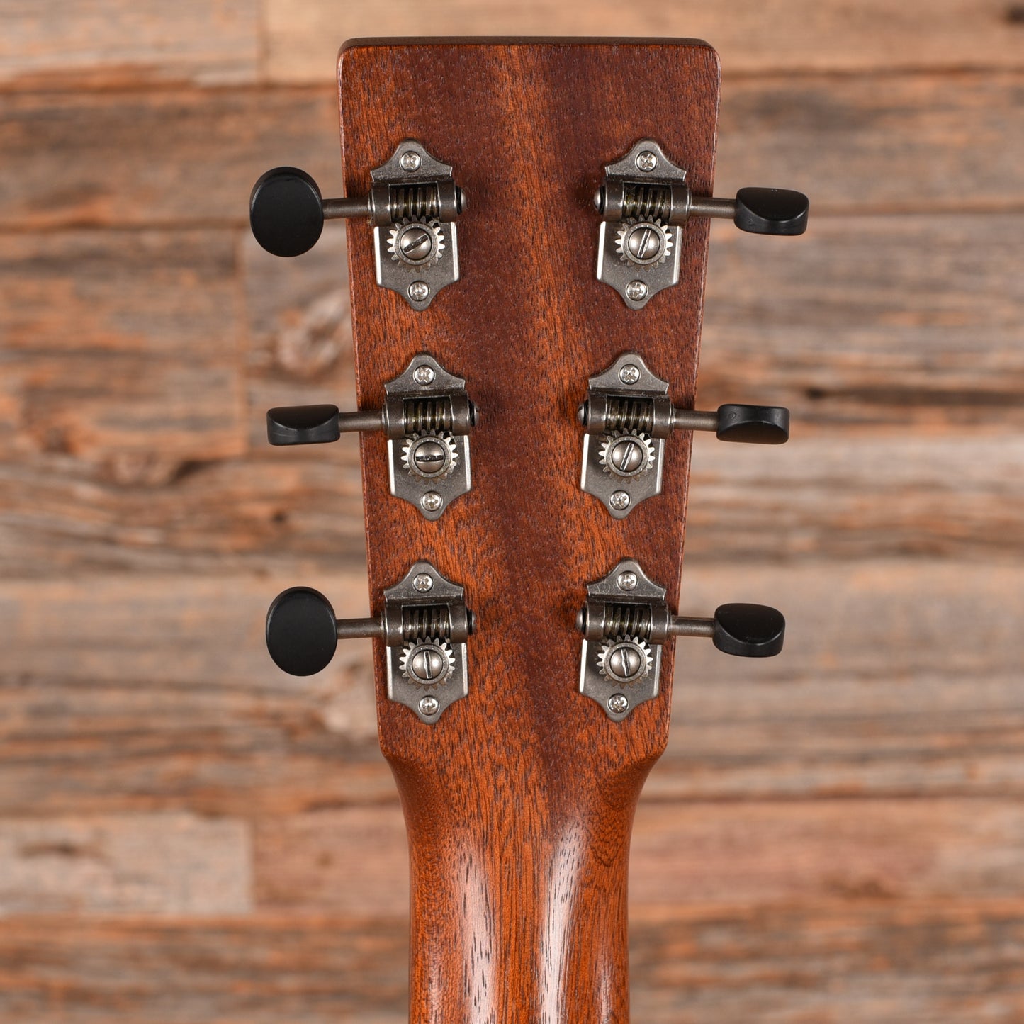 Martin 000-17 Whiskey Sunburst 2024 Acoustic Guitars