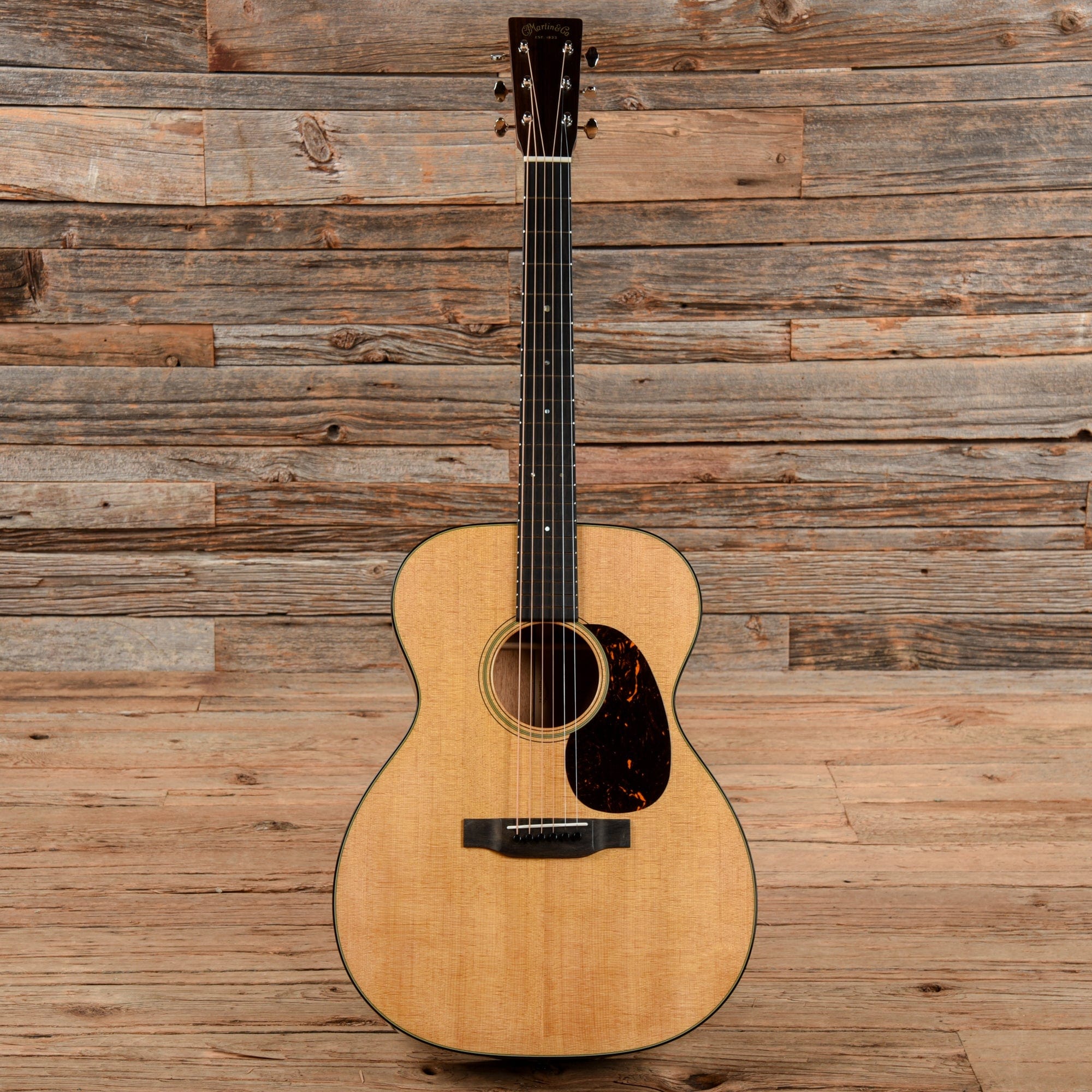 Martin 000-18 Acoustic Guitars